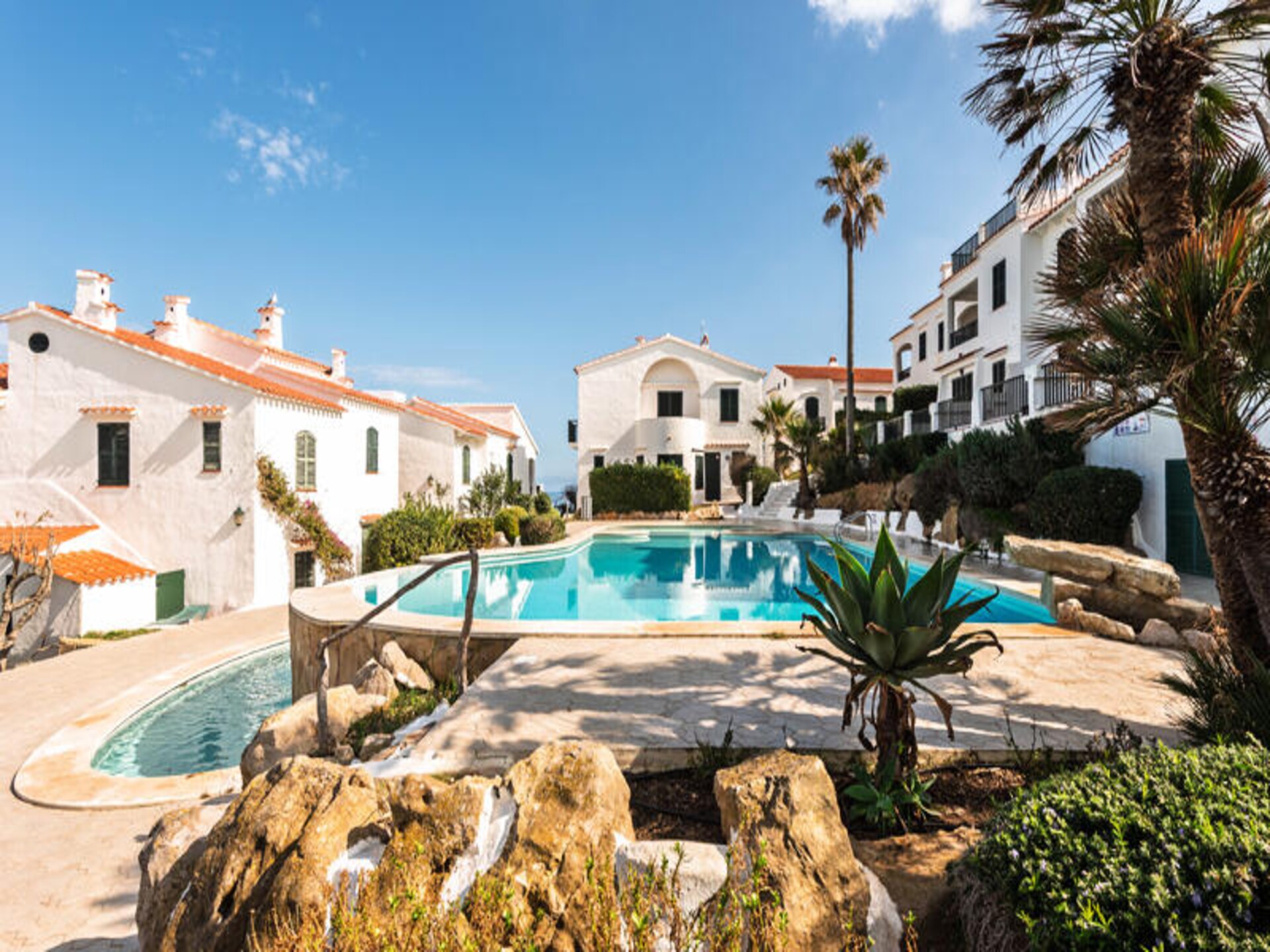 Appartement met zeezicht en zwembad aan de kust van Ciutadella - foto 34