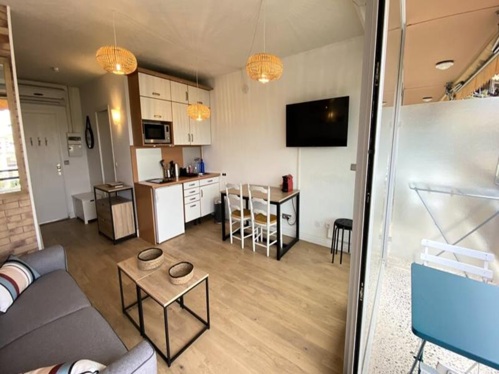 Zonnige studio voor 4 bij de haven en het strand van Saint Laurent du Var - foto 4