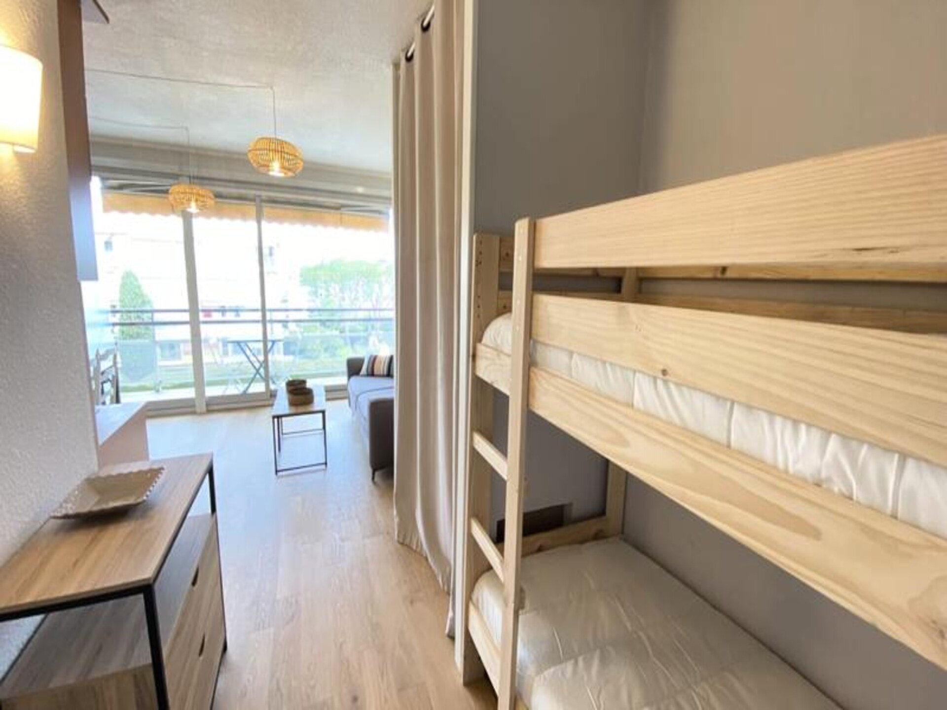 Zonnige studio voor 4 bij de haven en het strand van Saint Laurent du Var - foto 10