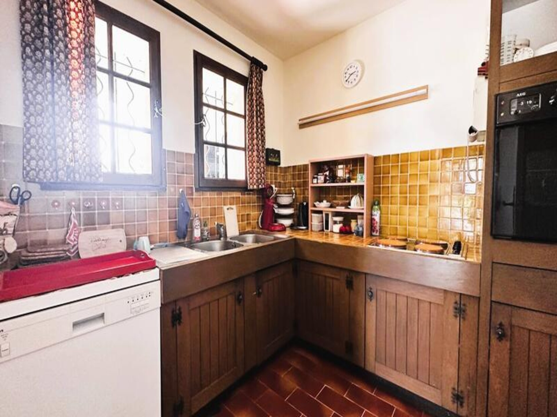 Ruim appartement met 3 slaapkamers, zwembad en zeezicht in La Londe Les Maures - foto 8