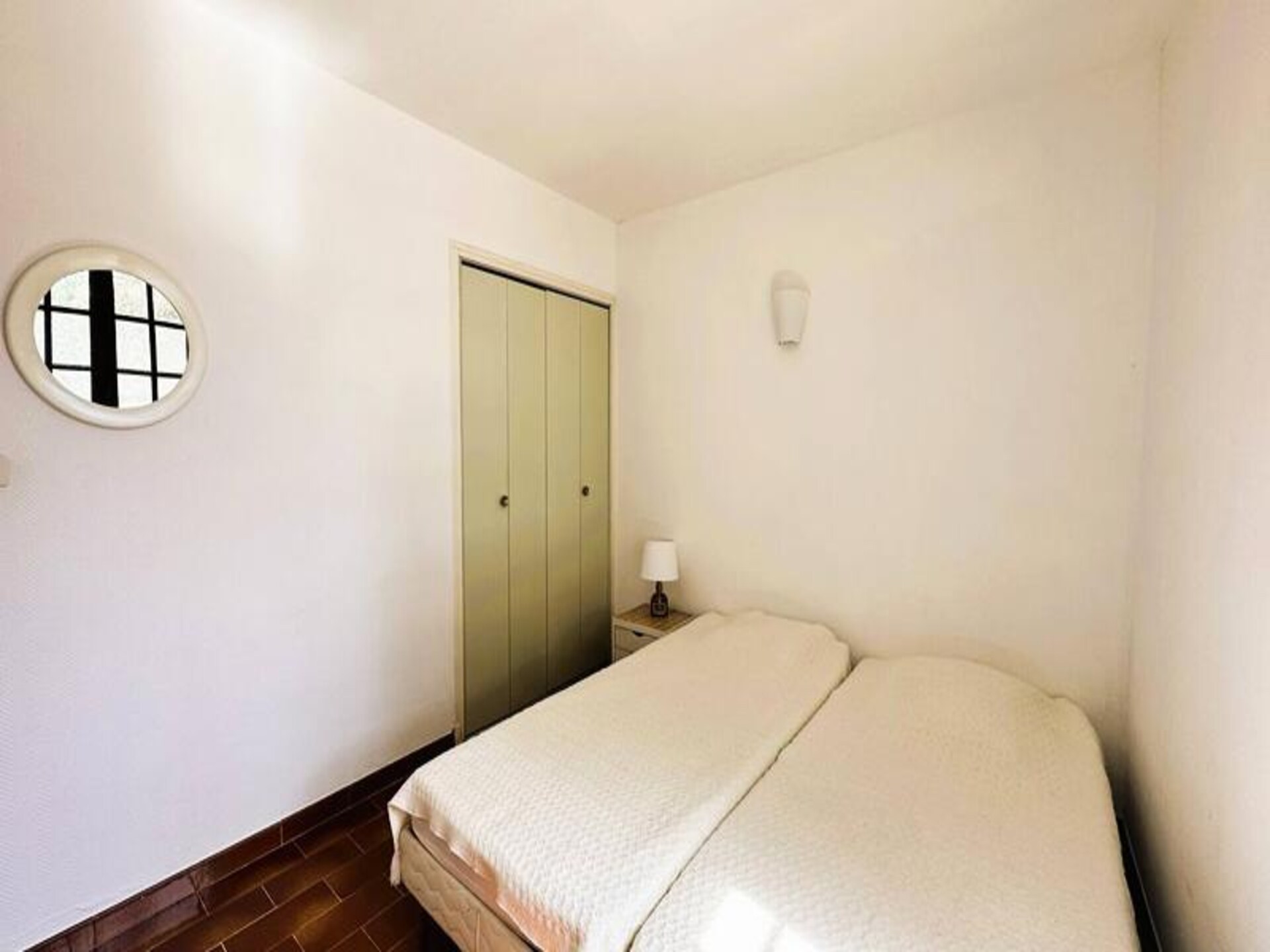 Ruim appartement met 3 slaapkamers, zwembad en zeezicht in La Londe Les Maures - foto 10