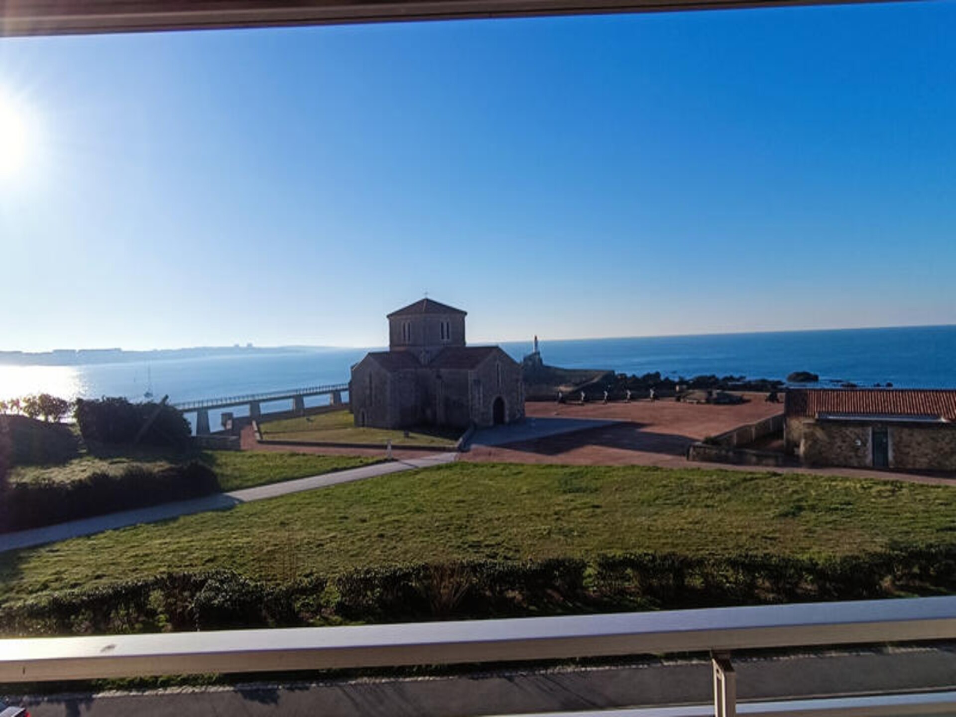 Luxe appartement met panoramisch zeezicht in Les Sables d'Olonne - foto 8
