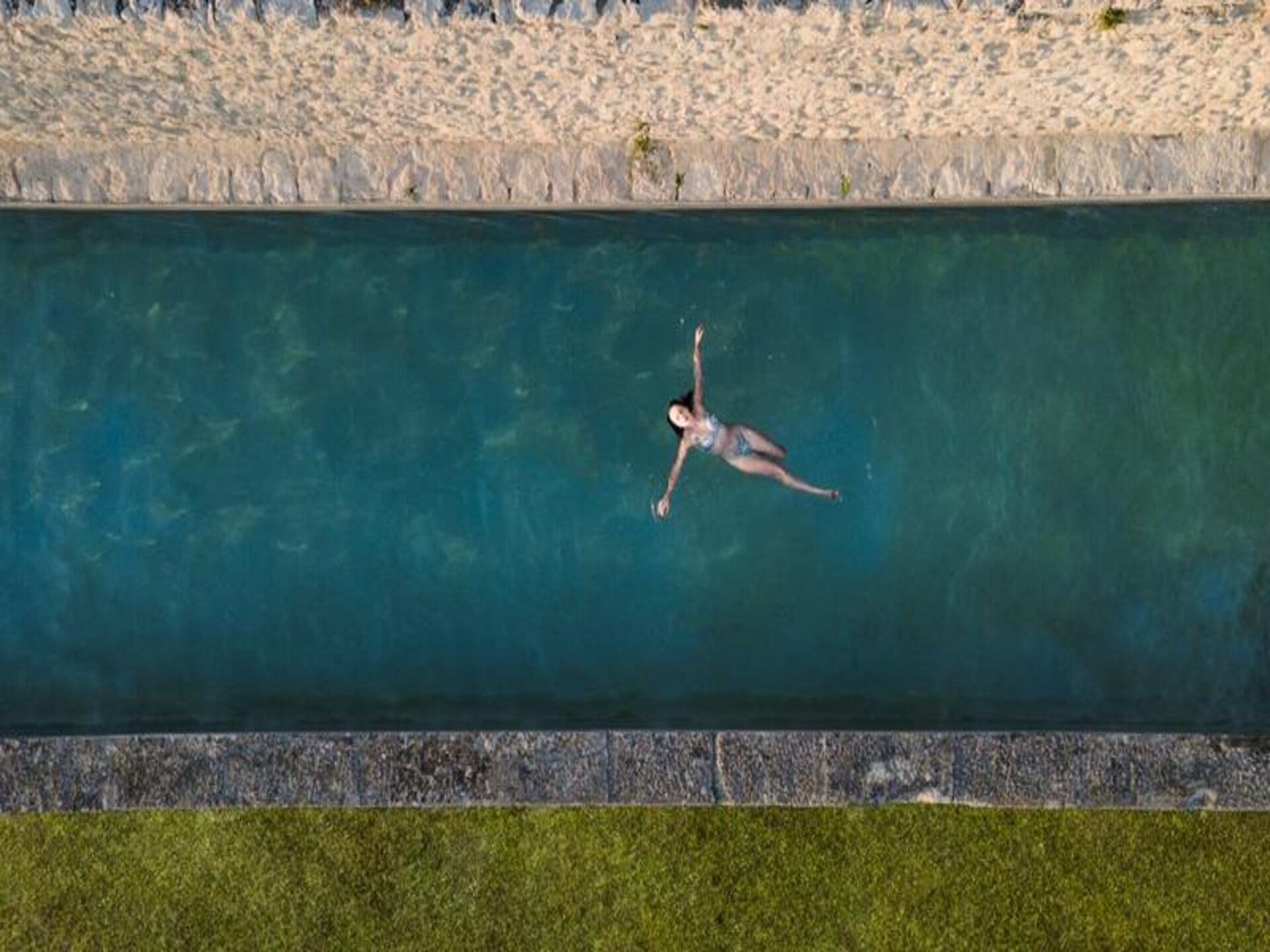 Romantische loft met whirlpool en panoramisch uitzicht in Reillanne - foto 6