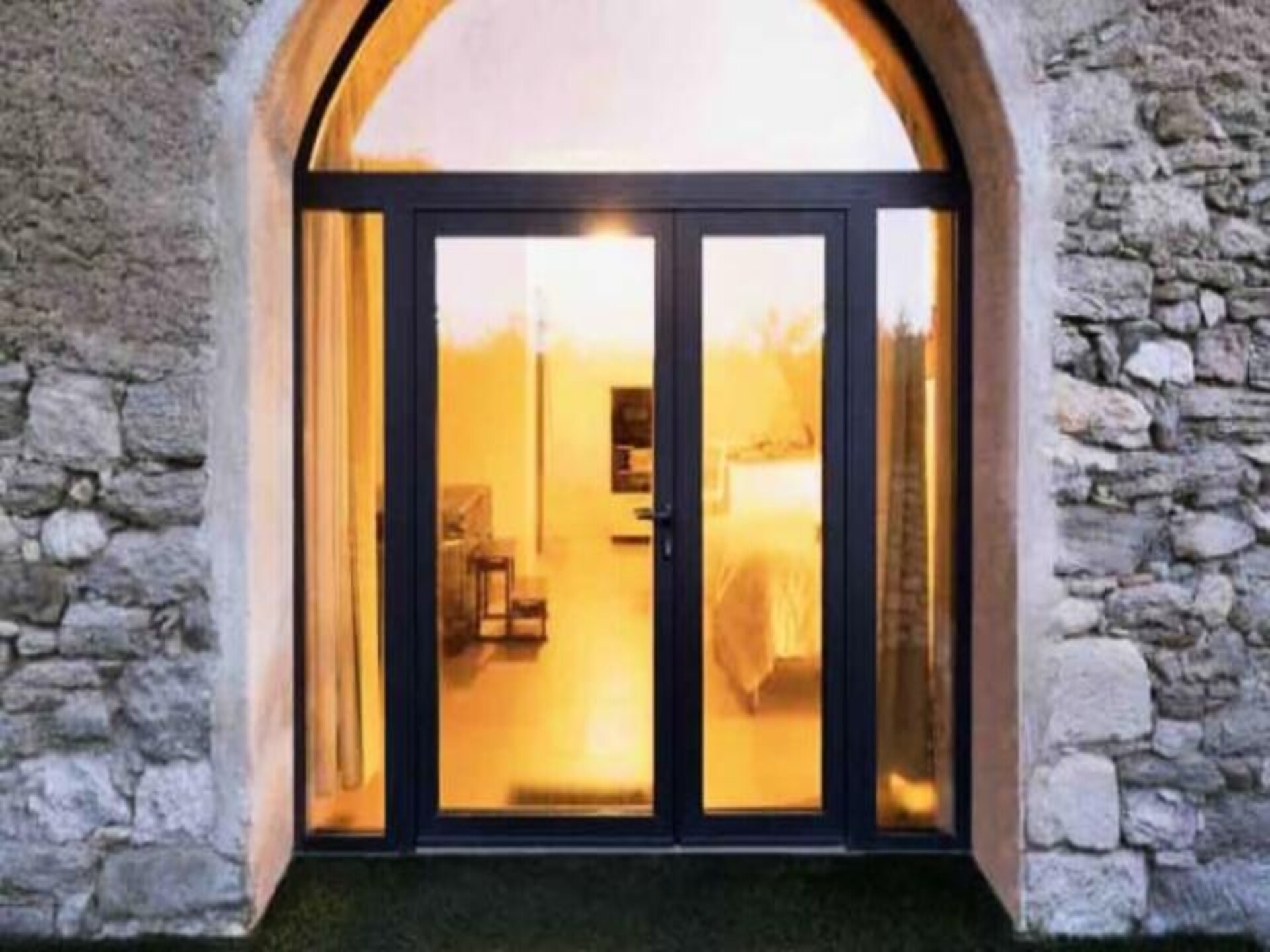 Romantische loft met whirlpool en panoramisch uitzicht in Reillanne - foto 8