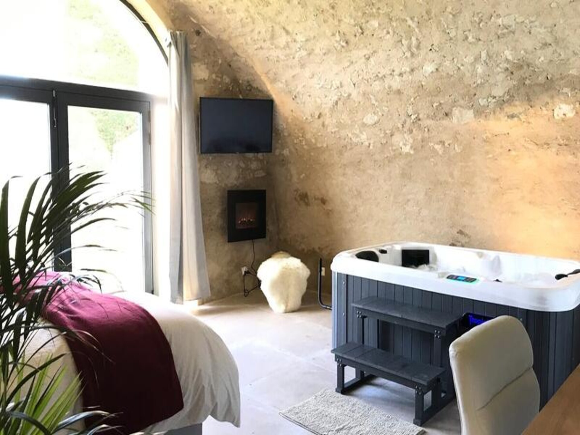 Romantische loft met whirlpool en panoramisch uitzicht in Reillanne - foto 20