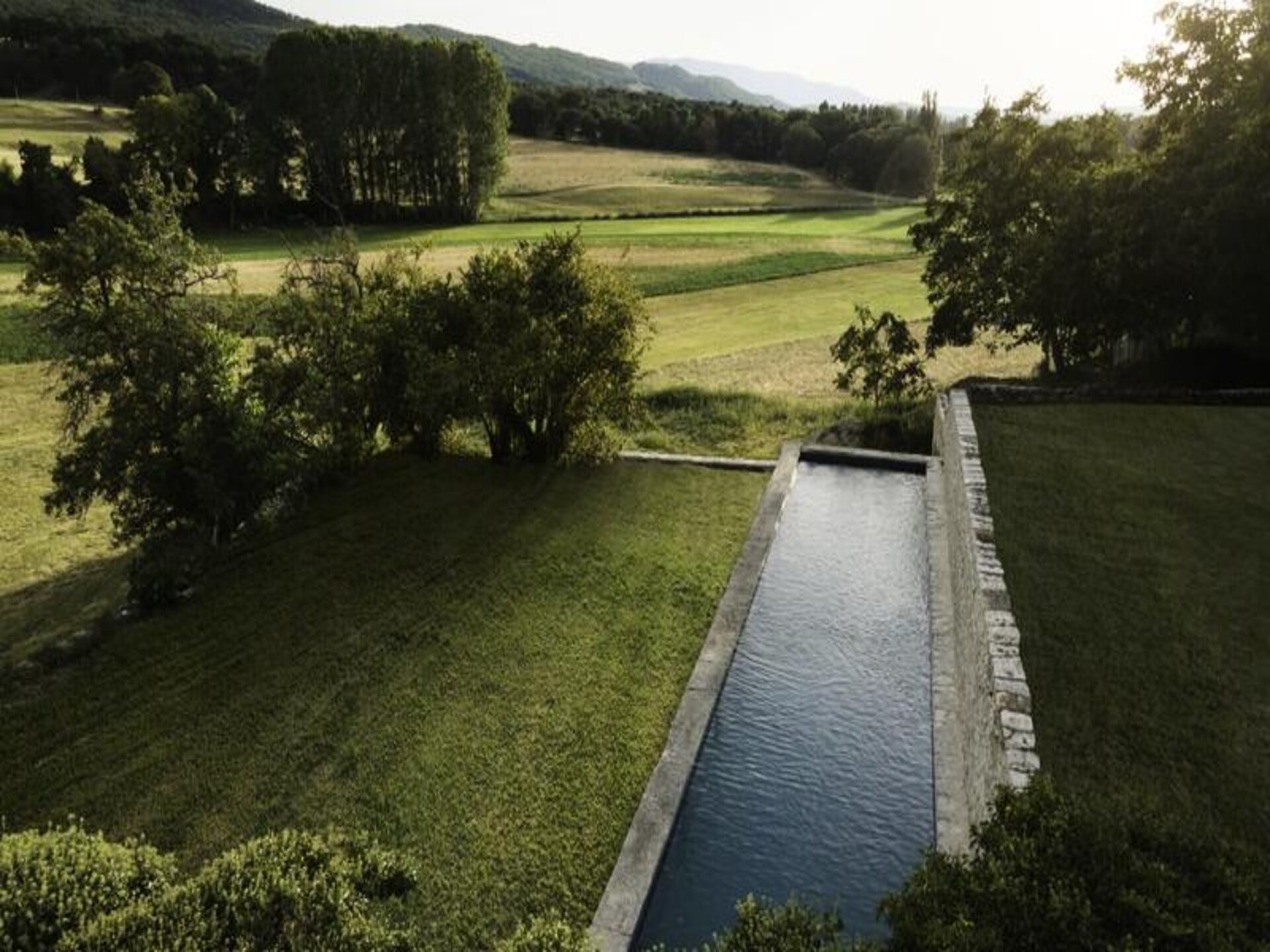 Romantische loft met whirlpool en panoramisch uitzicht in Reillanne - foto 39