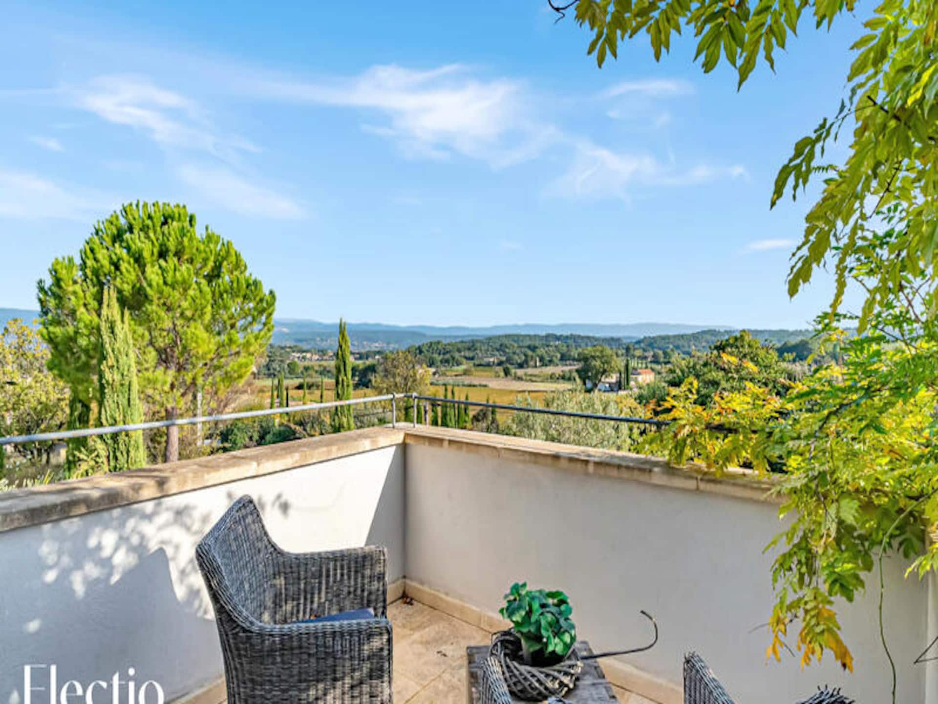 Romantisch appartement met panoramisch uitzicht in Oppède, Provence - foto 10