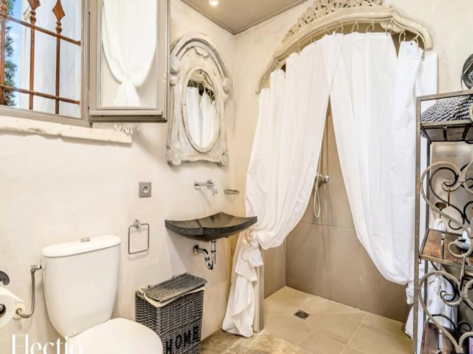 Loggia 2 Glycine: Provençaals appartement met zwembad in Oppède - foto 13