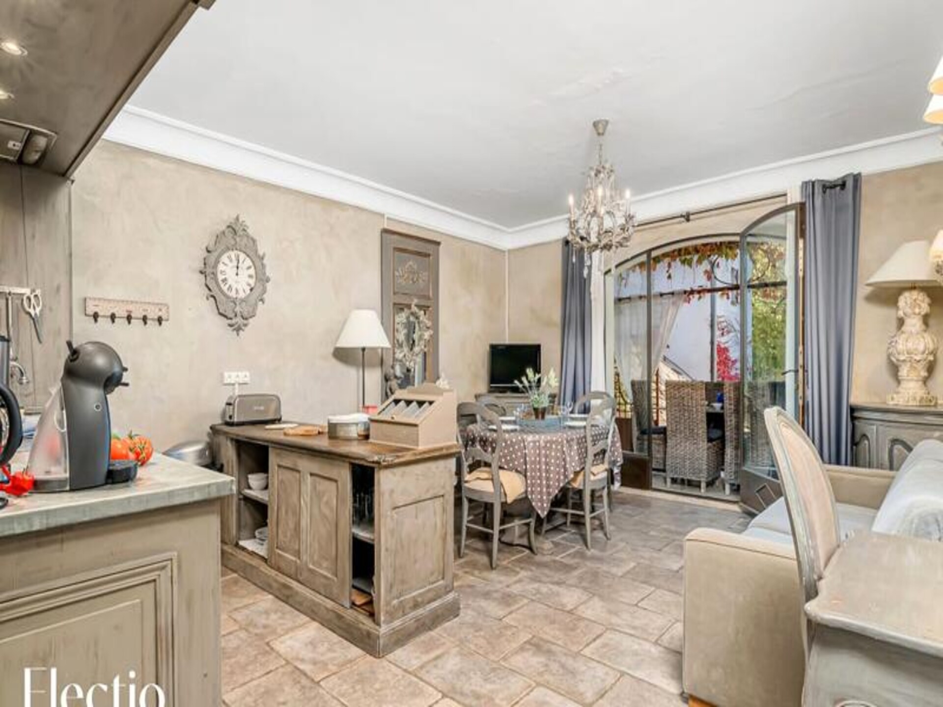 Loggia 2 Glycine: Provençaals appartement met zwembad in Oppède - foto 15