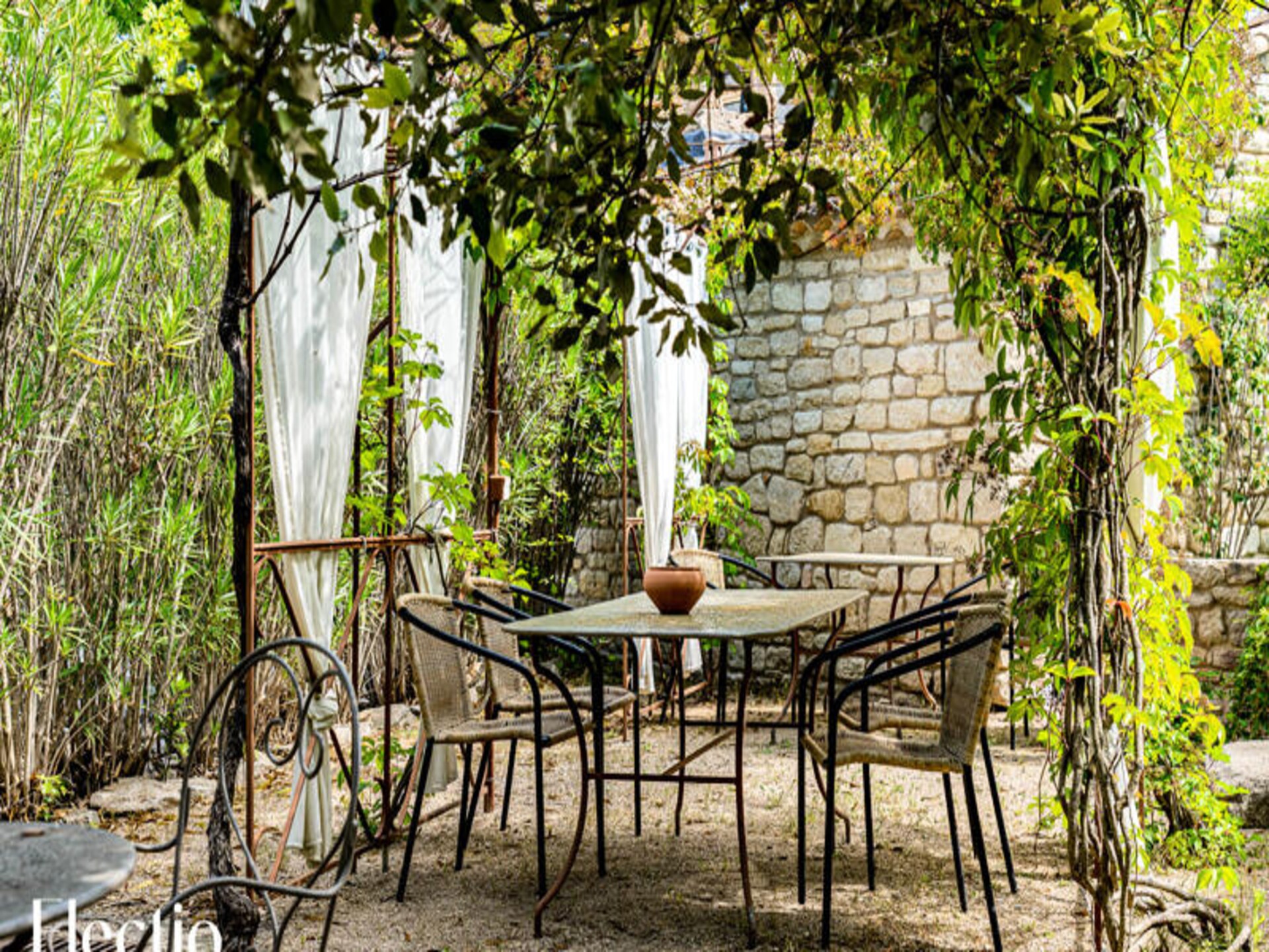 Loggia 2 Glycine: Provençaals appartement met zwembad in Oppède - foto 26
