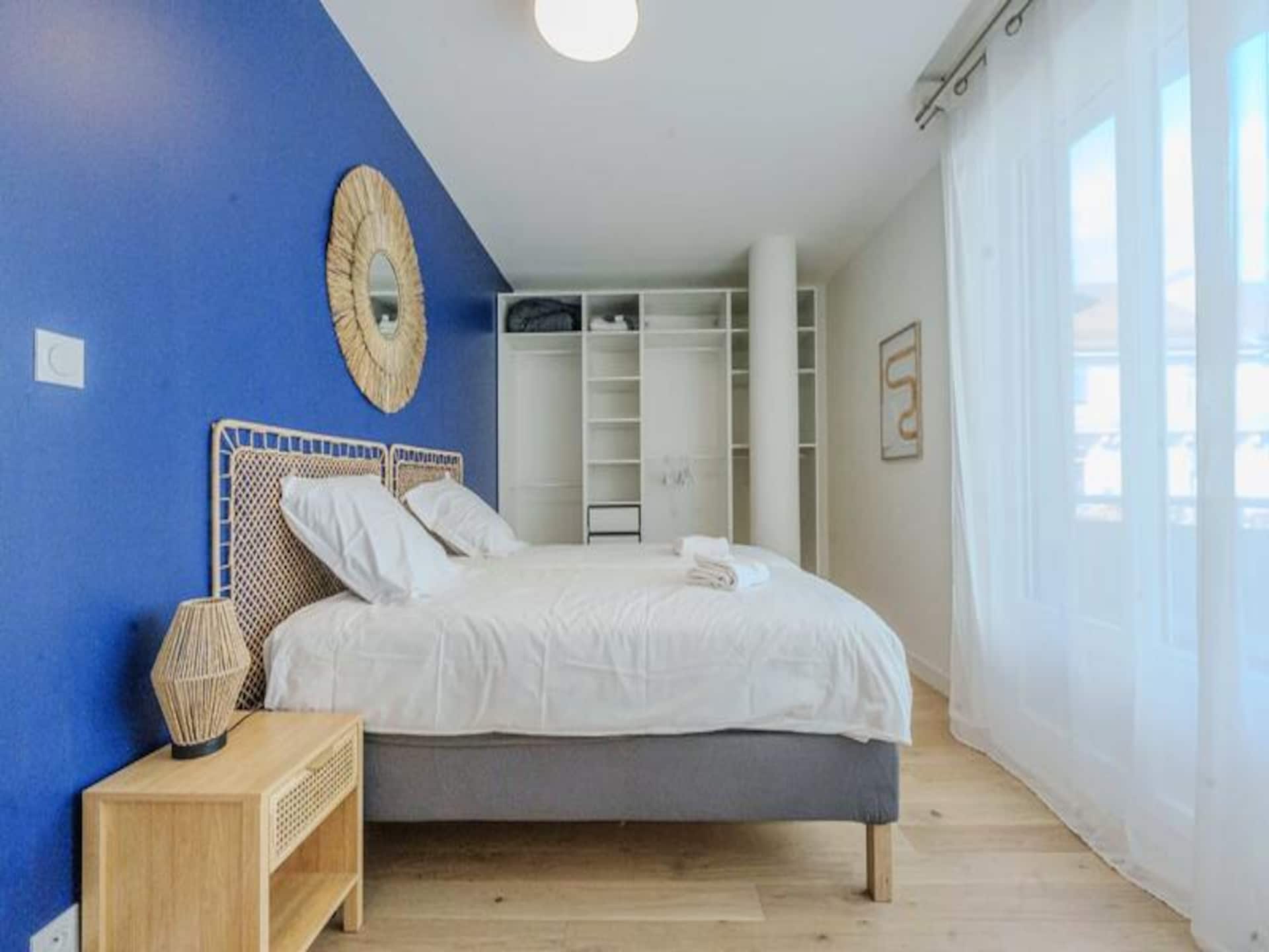 Gerenoveerd appartement met balkon in hartje Grenoble, vlakbij station - foto 12