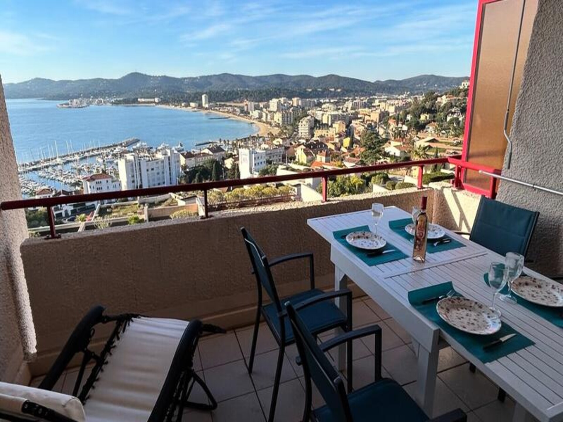 Residence Mandariniers: luxe 2-kamerappartement met zeezicht en zwembad in Le Lavandou - foto 14