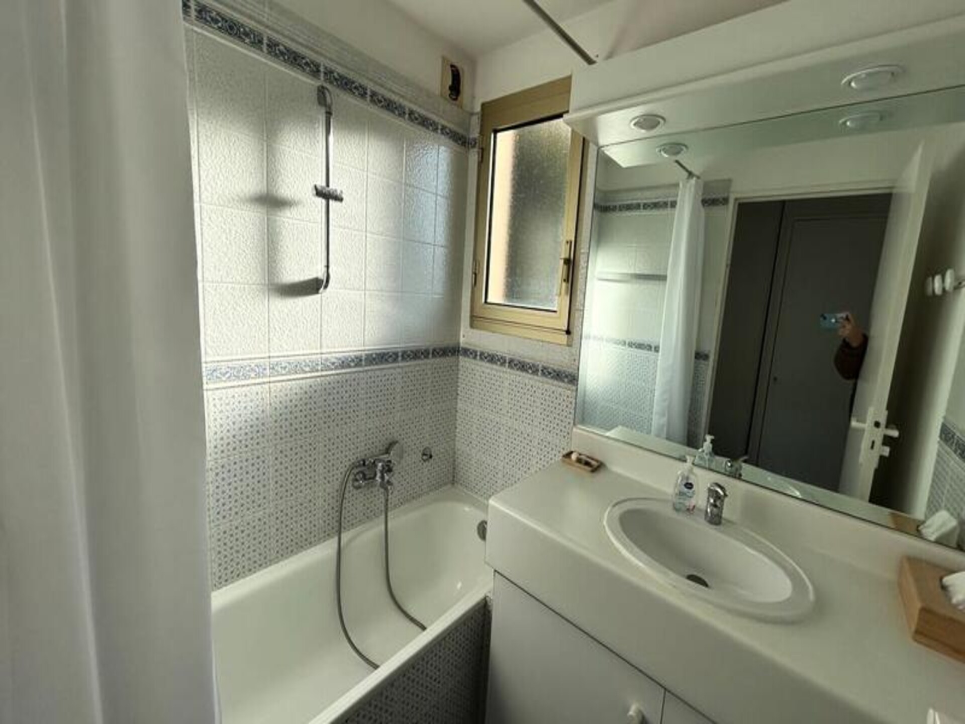 Residence Mandariniers: luxe 2-kamerappartement met zeezicht en zwembad in Le Lavandou - foto 19
