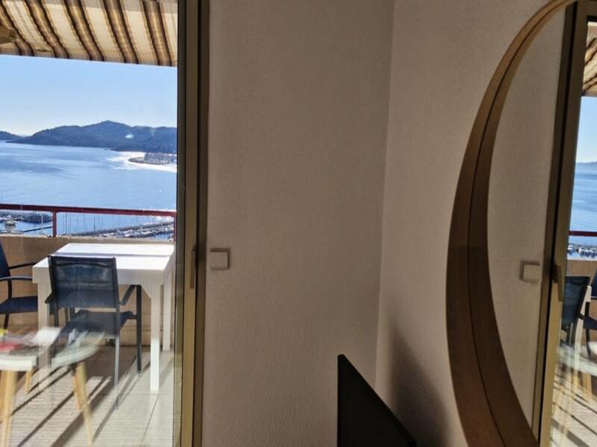 Residence Mandariniers: luxe 2-kamerappartement met zeezicht en zwembad in Le Lavandou - foto 22