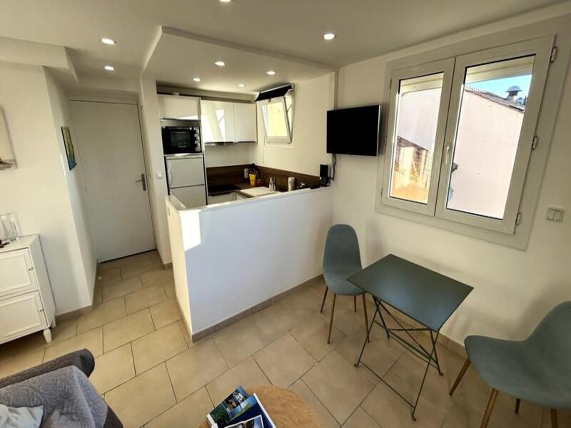 Frontaal zeezicht appartement op 200m van strand Le Lavandou - foto 13