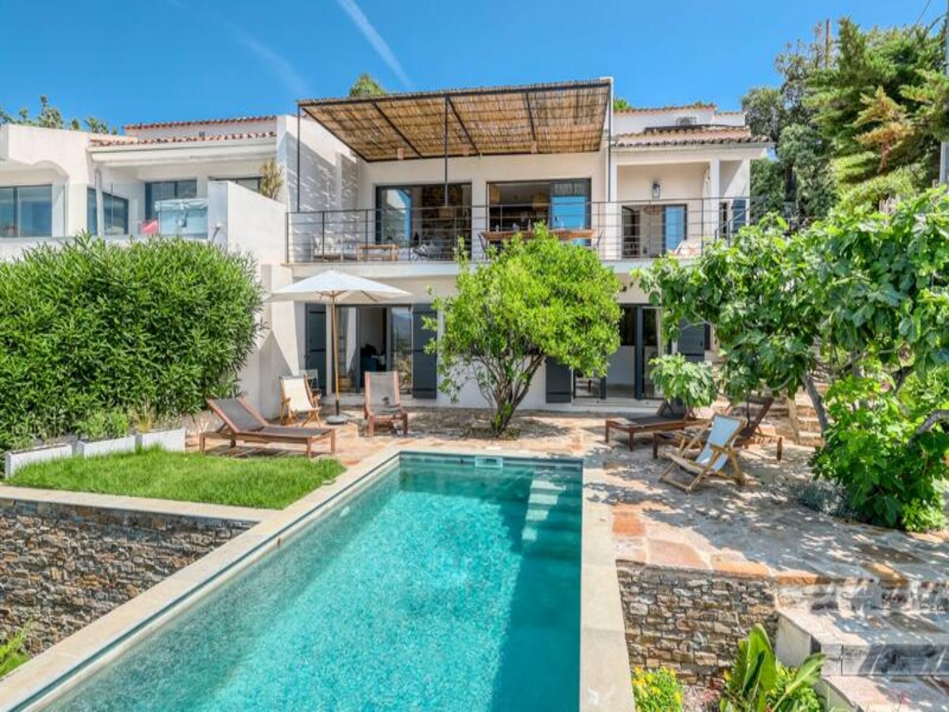 Elegante villa met privézwembad en panoramisch zeezicht in Le Lavandou - foto 8