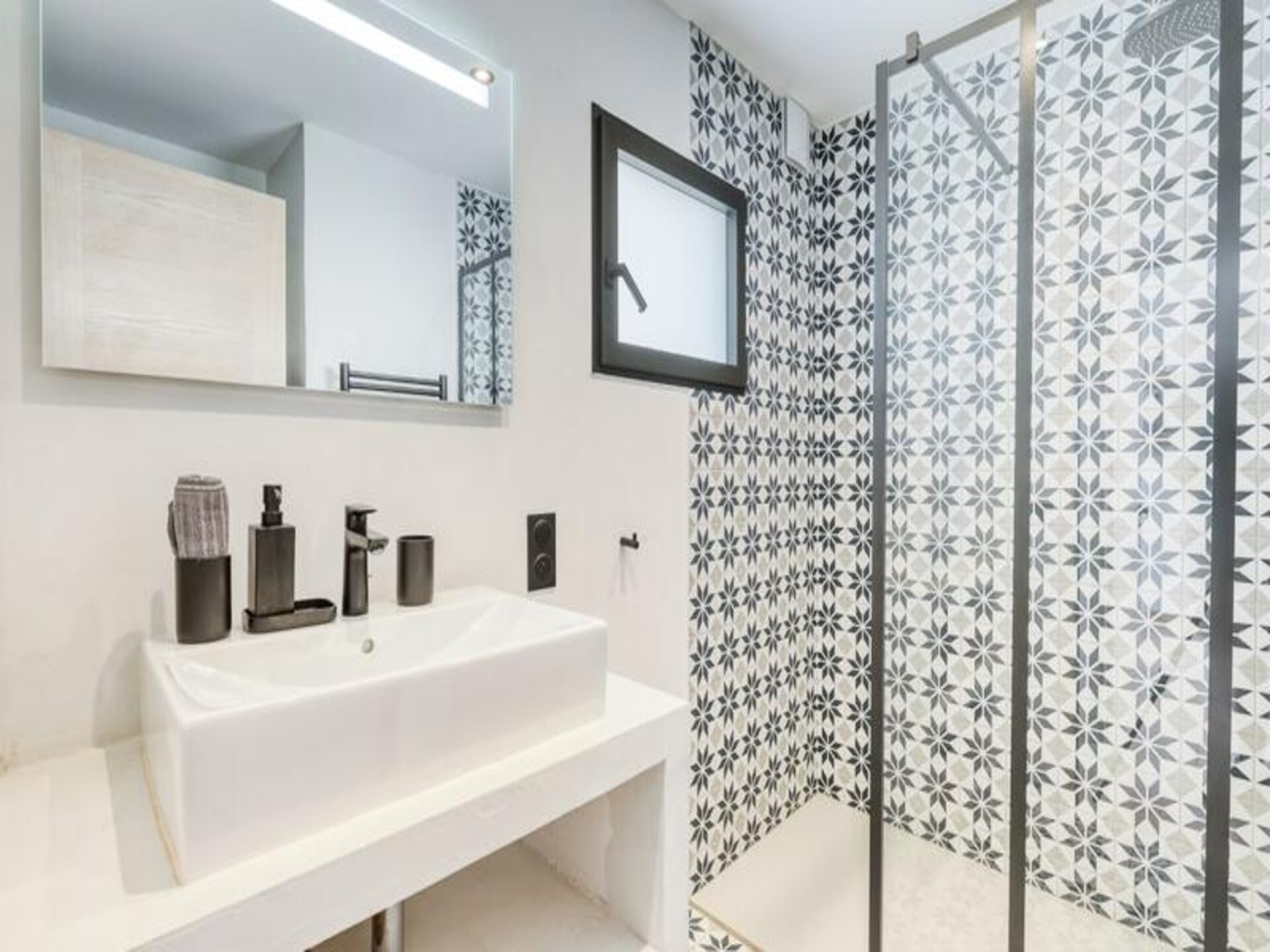 Elegante villa met privézwembad en panoramisch zeezicht in Le Lavandou - foto 37
