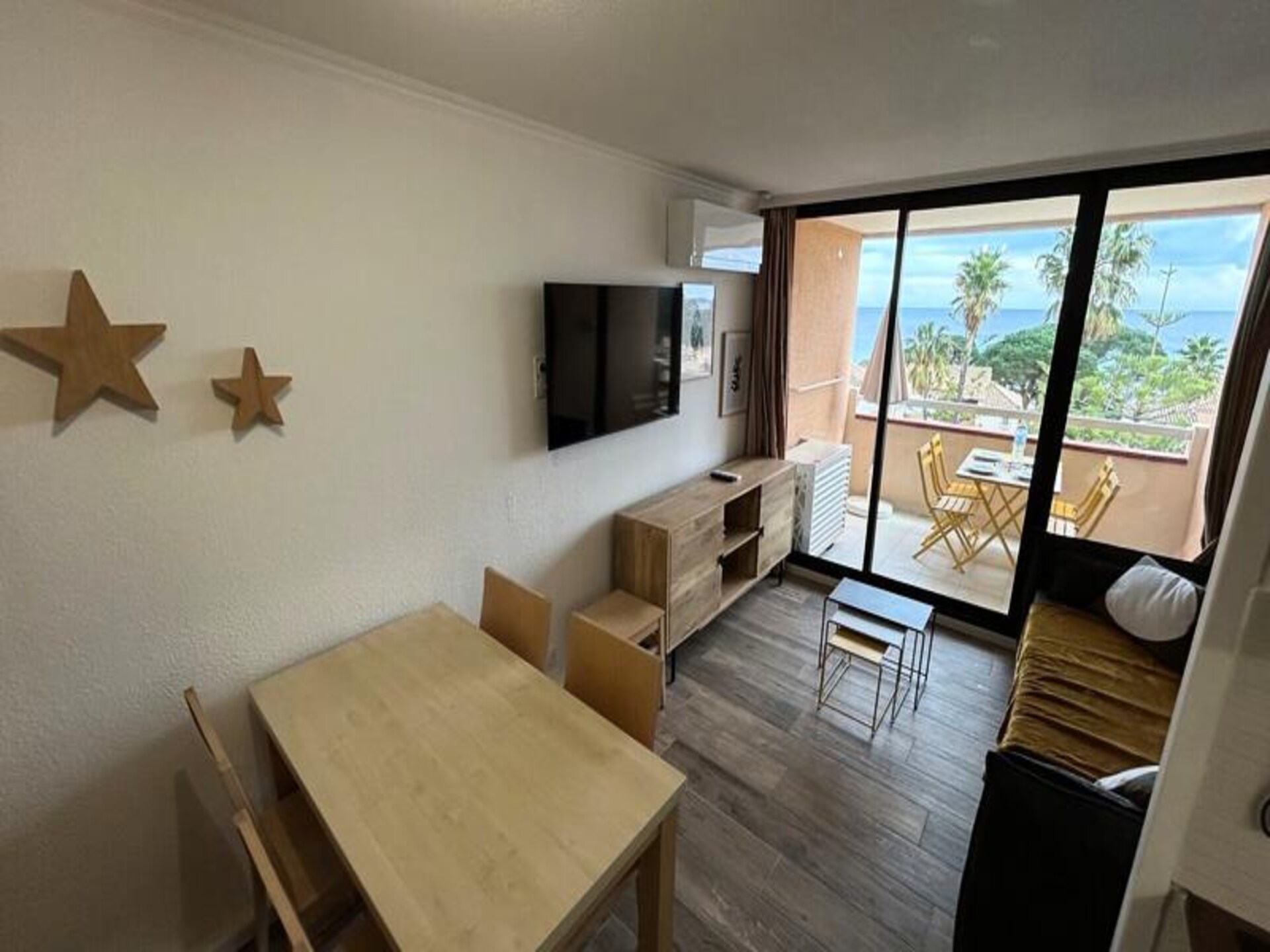T2 appartement met zeezicht direct aan strand Pramousquier, Le Lavandou - foto 8