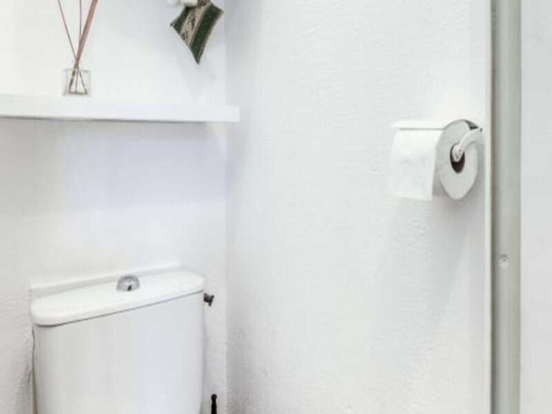Knus appartement in Le Lavandou met airco, op 200 meter van het strand - foto 16