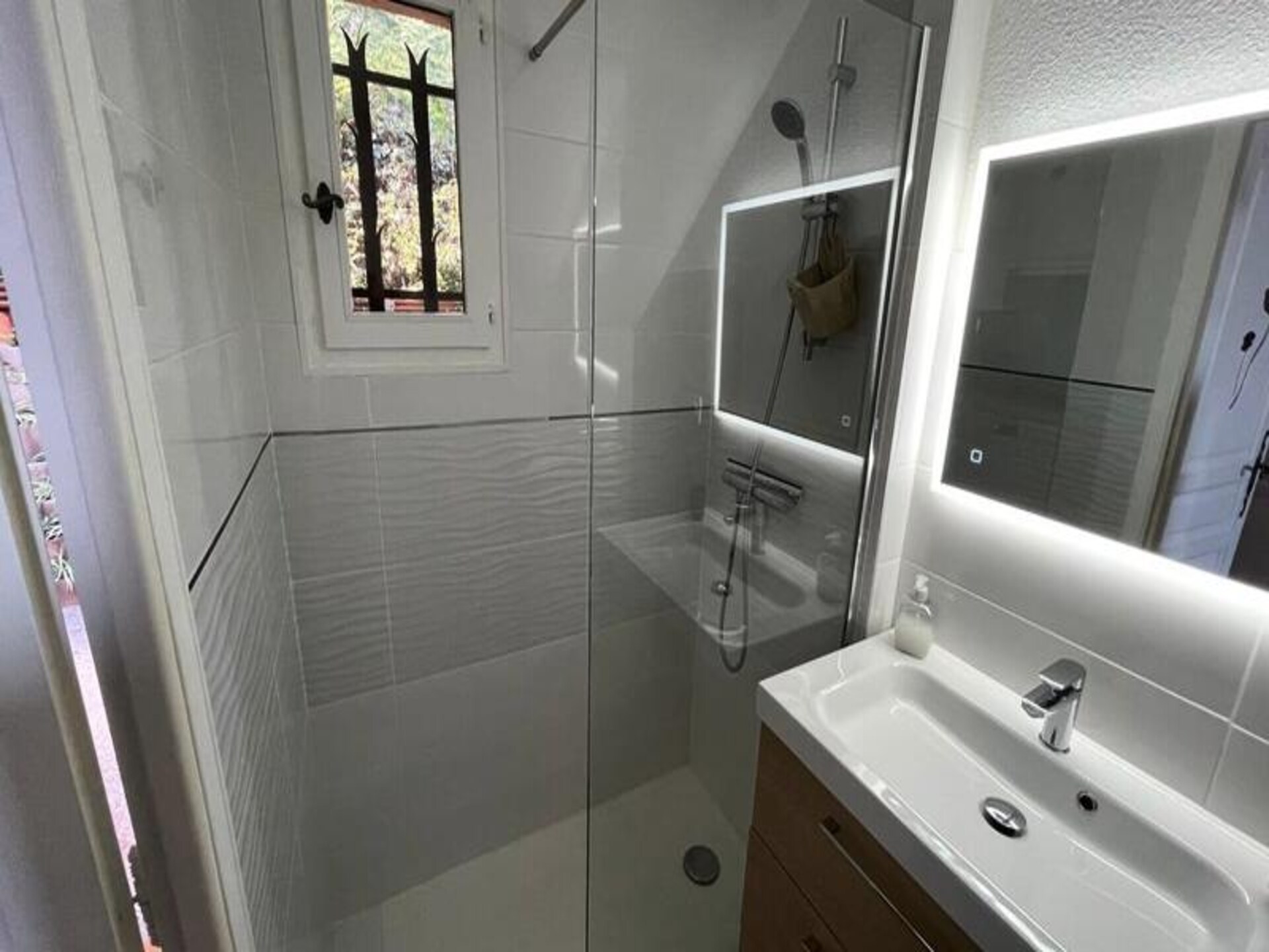 Duplex met panoramisch zeezicht in Le Lavandou, vlakbij Pramousquier - foto 19