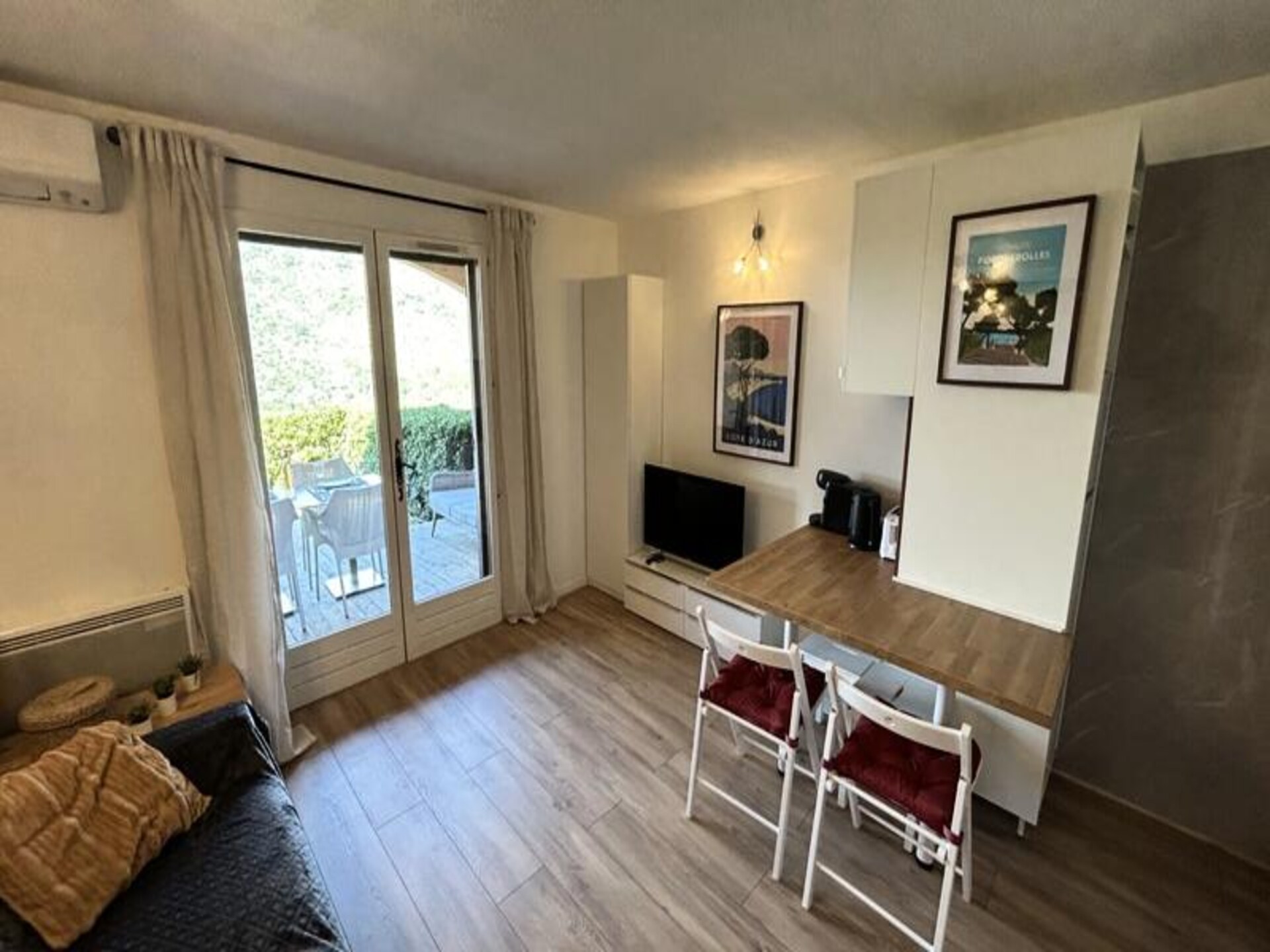 Zeezicht appartement in Le Lavandou met terras en airconditioning - foto 3