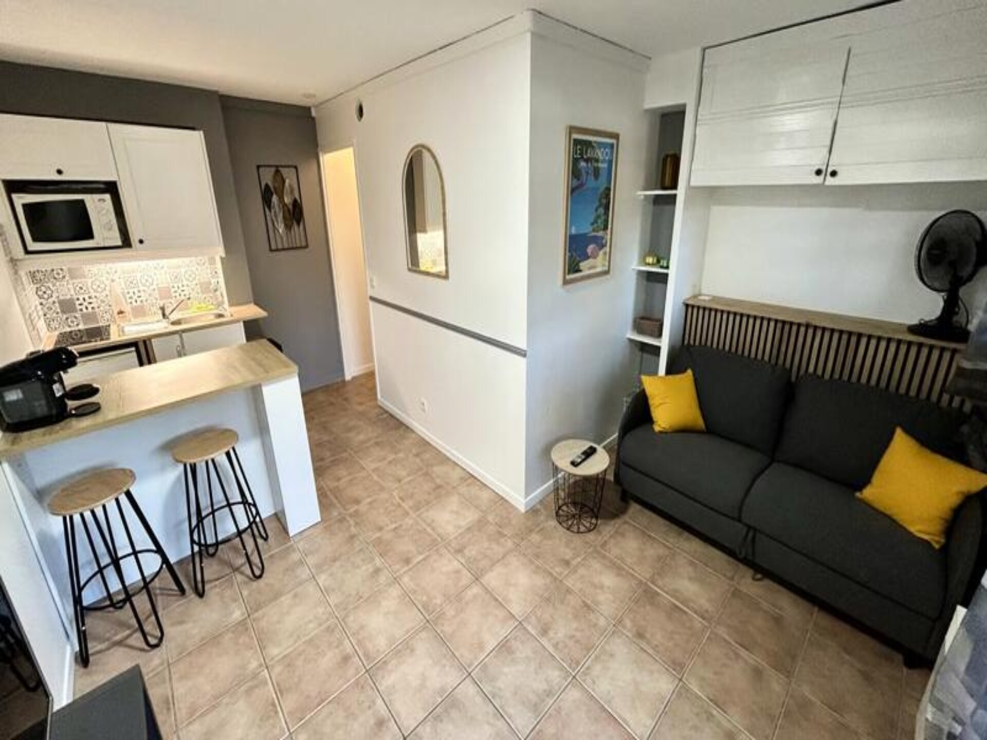 Appartement met zeezicht op autovrij domein La Pinède, vlakbij strand - foto 11