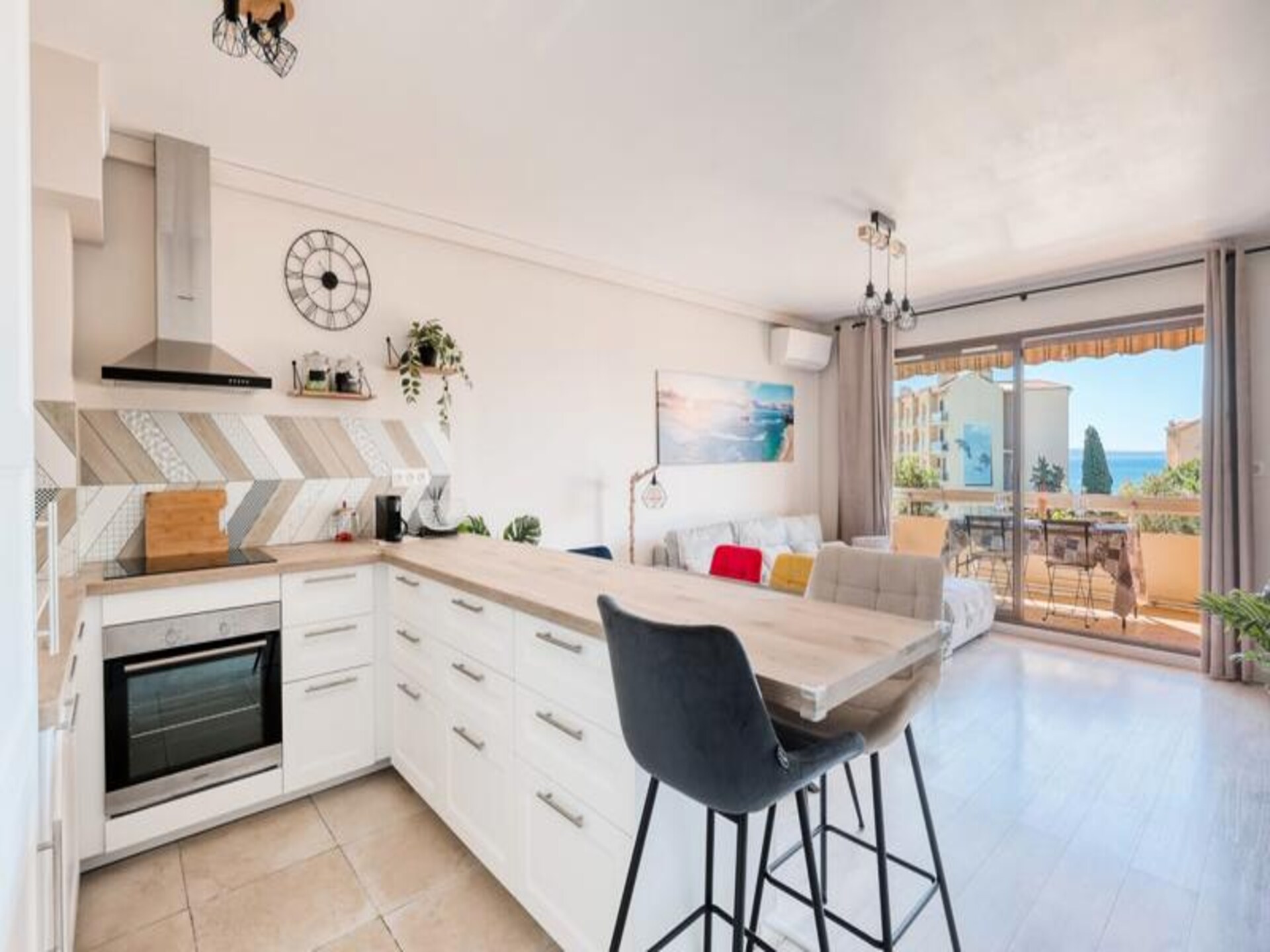 Le Diamant du Soleil: Nieuw appartement met zeezicht in centrum Le Lavandou - foto 11