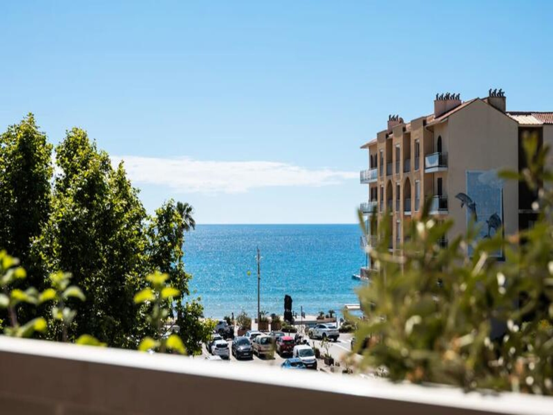 Le Diamant du Soleil: Nieuw appartement met zeezicht in centrum Le Lavandou - foto 19