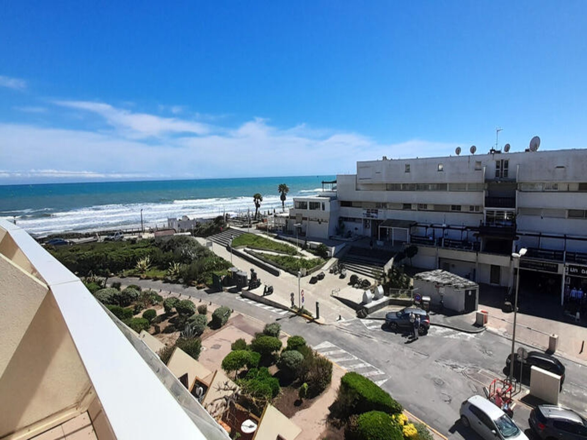 Zonnige studio met zeezicht en terras in Cap d'Agde - foto 1