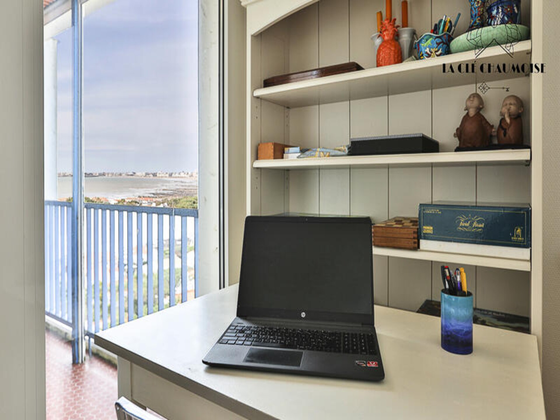 Licht appartement op de 8e verdieping met panoramisch uitzicht op de baai - foto 26