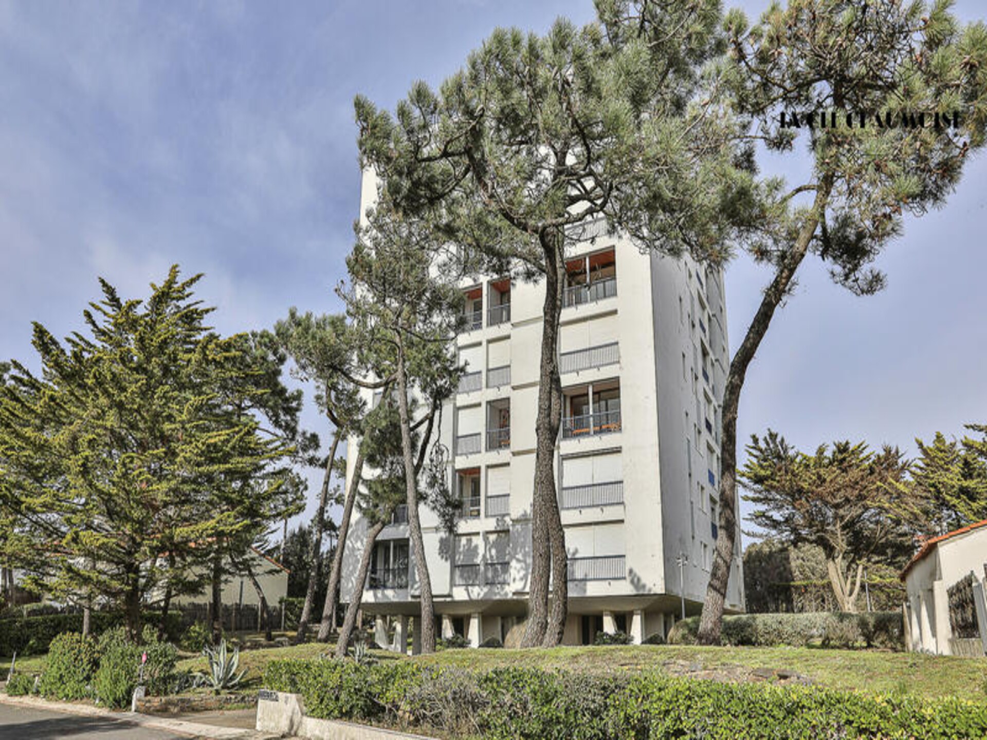 Licht appartement op de 8e verdieping met panoramisch uitzicht op de baai - foto 29