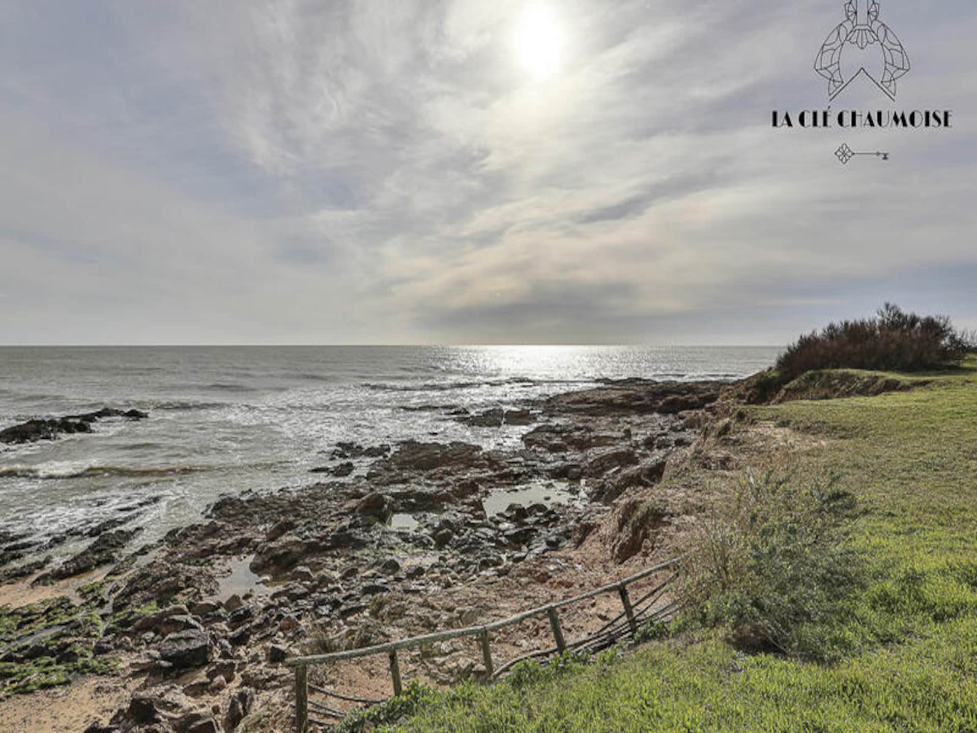 Licht appartement op de 8e verdieping met panoramisch uitzicht op de baai - foto 34