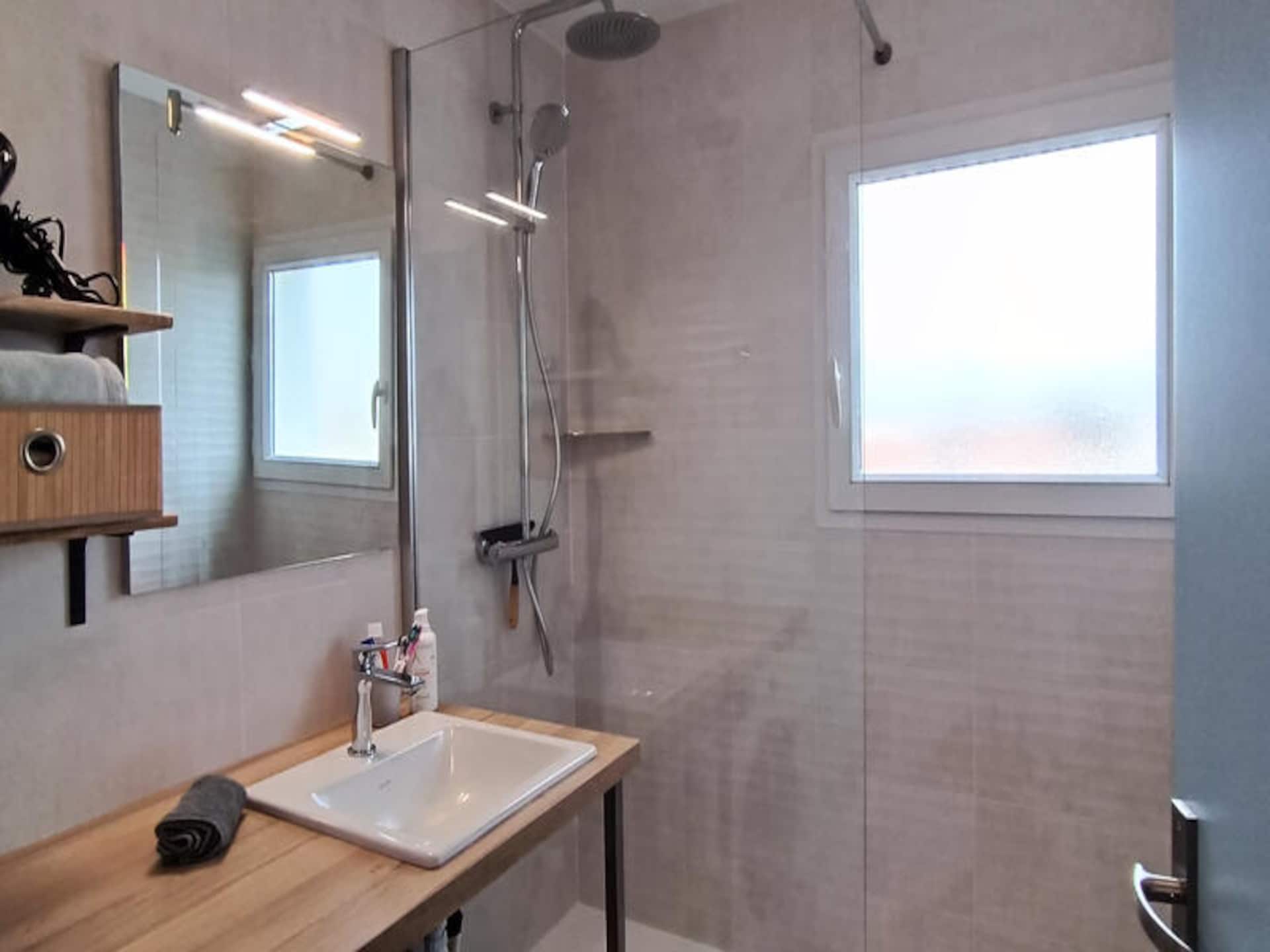 Licht appartement met balkon en zwembad in Les Sables d'Olonne - foto 14