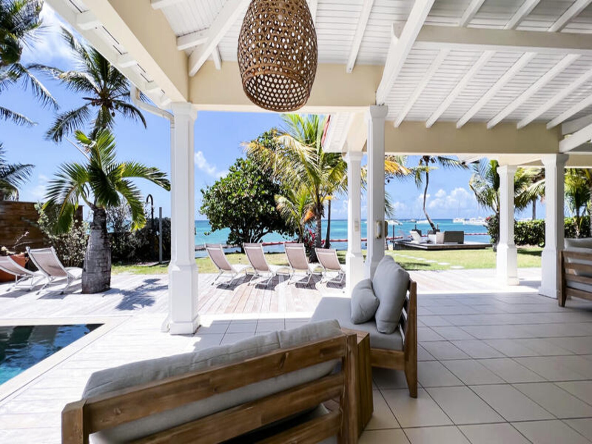 Villa Brava: Luxe aan de Lagune van Saint-François met Privéstrand en Infinity Pool - foto 9