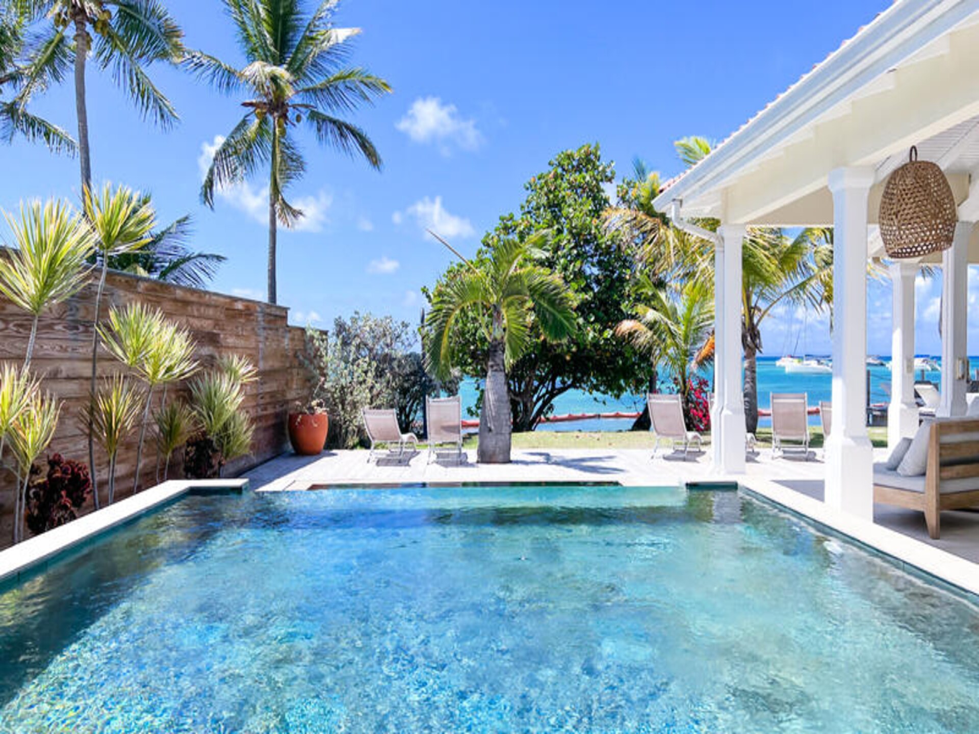 Villa Brava: Luxe aan de Lagune van Saint-François met Privéstrand en Infinity Pool - foto 11