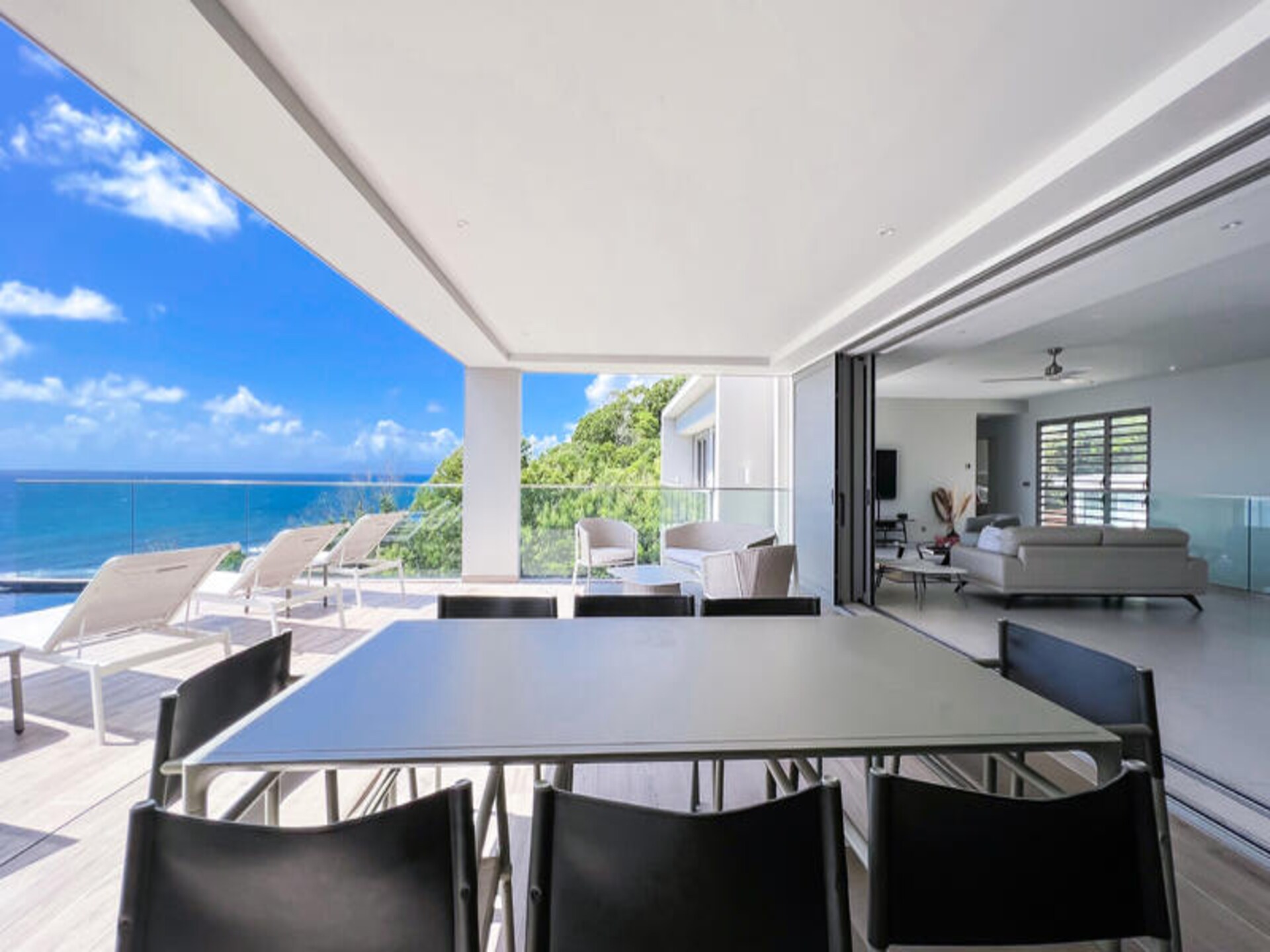 Villa Corail Bleu: Luxe appartement direct aan zee in Saint-François - foto 3