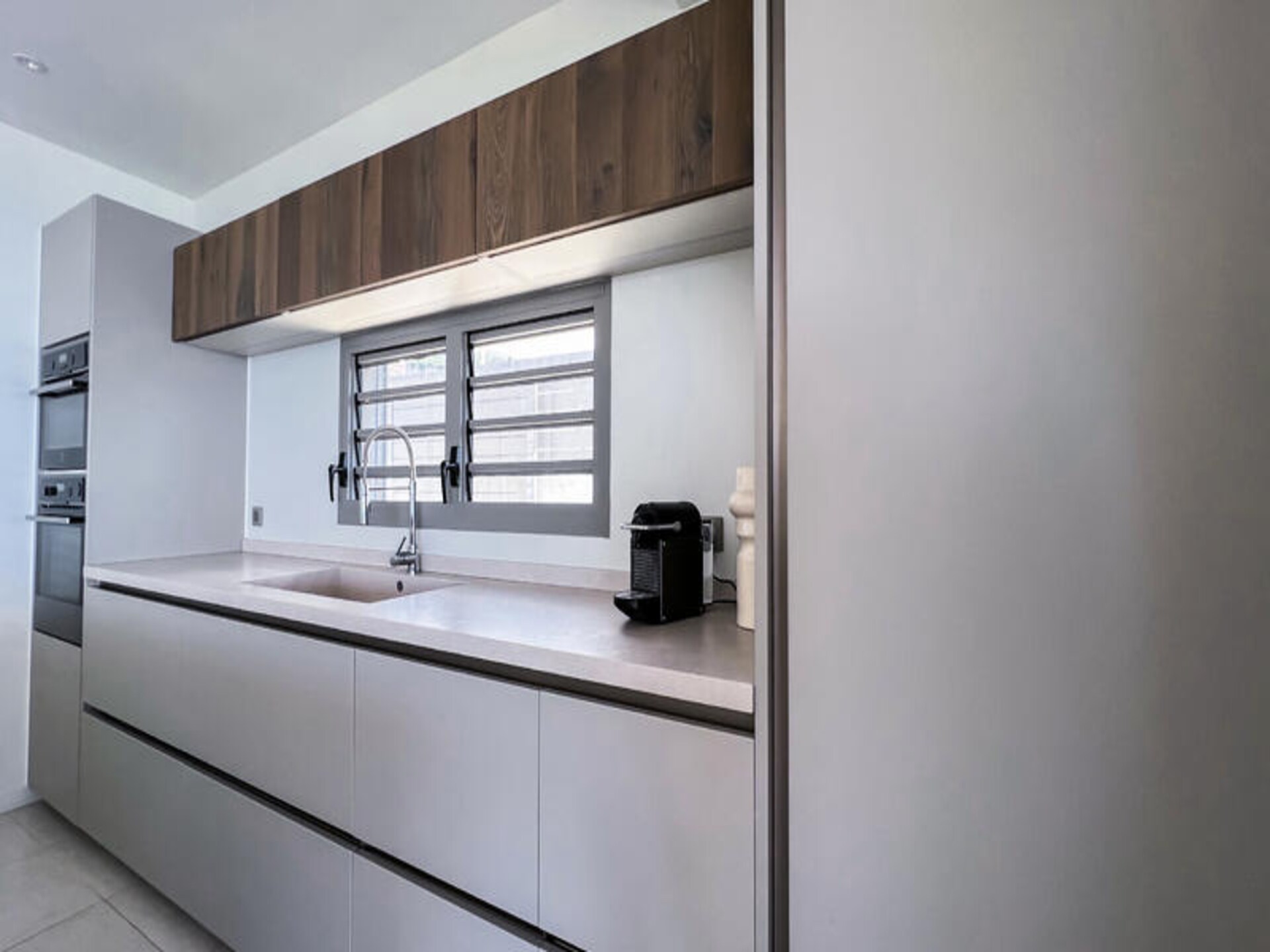 Villa Corail Bleu: Luxe appartement direct aan zee in Saint-François - foto 7