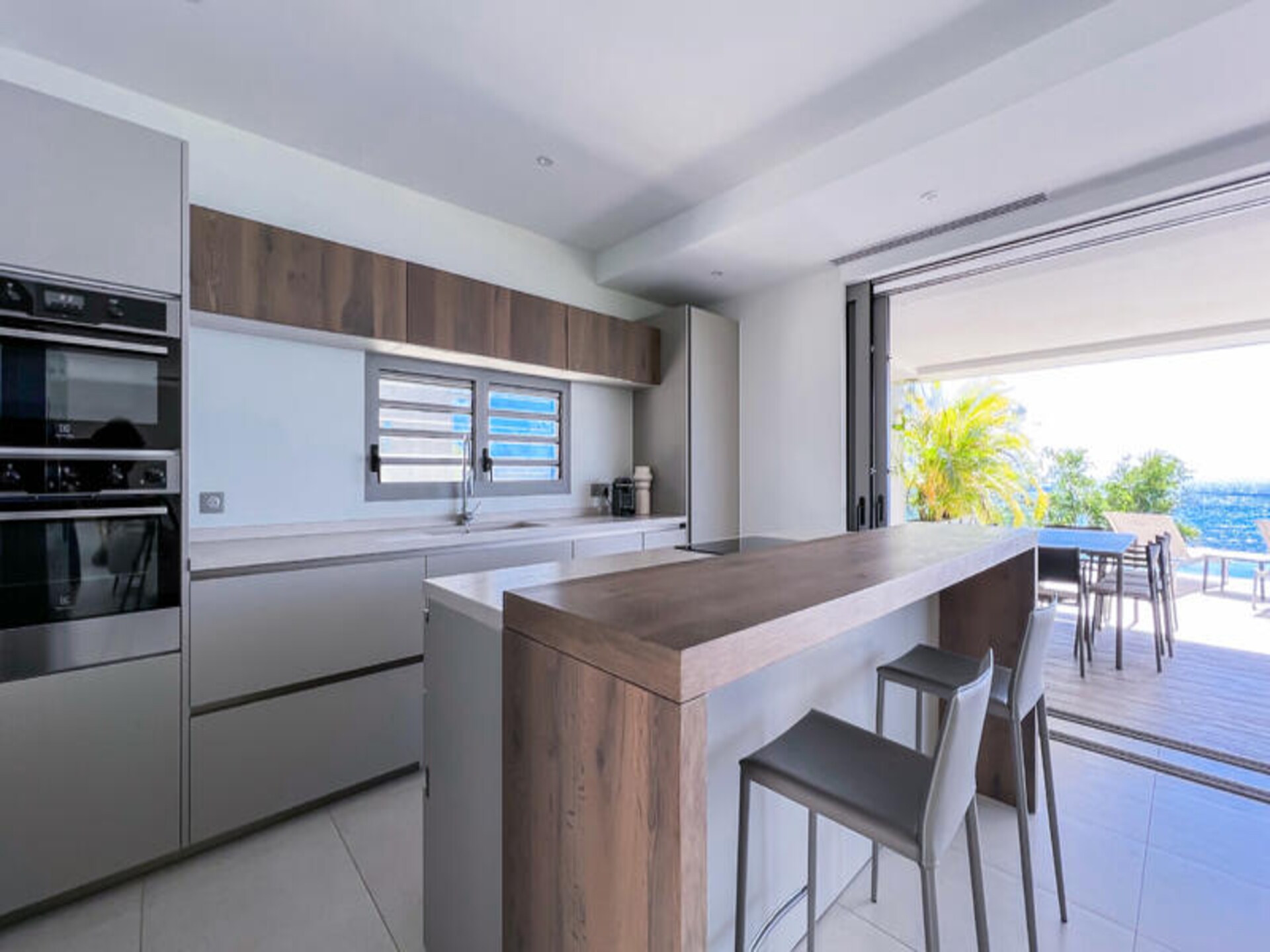 Villa Corail Bleu: Luxe appartement direct aan zee in Saint-François - foto 8