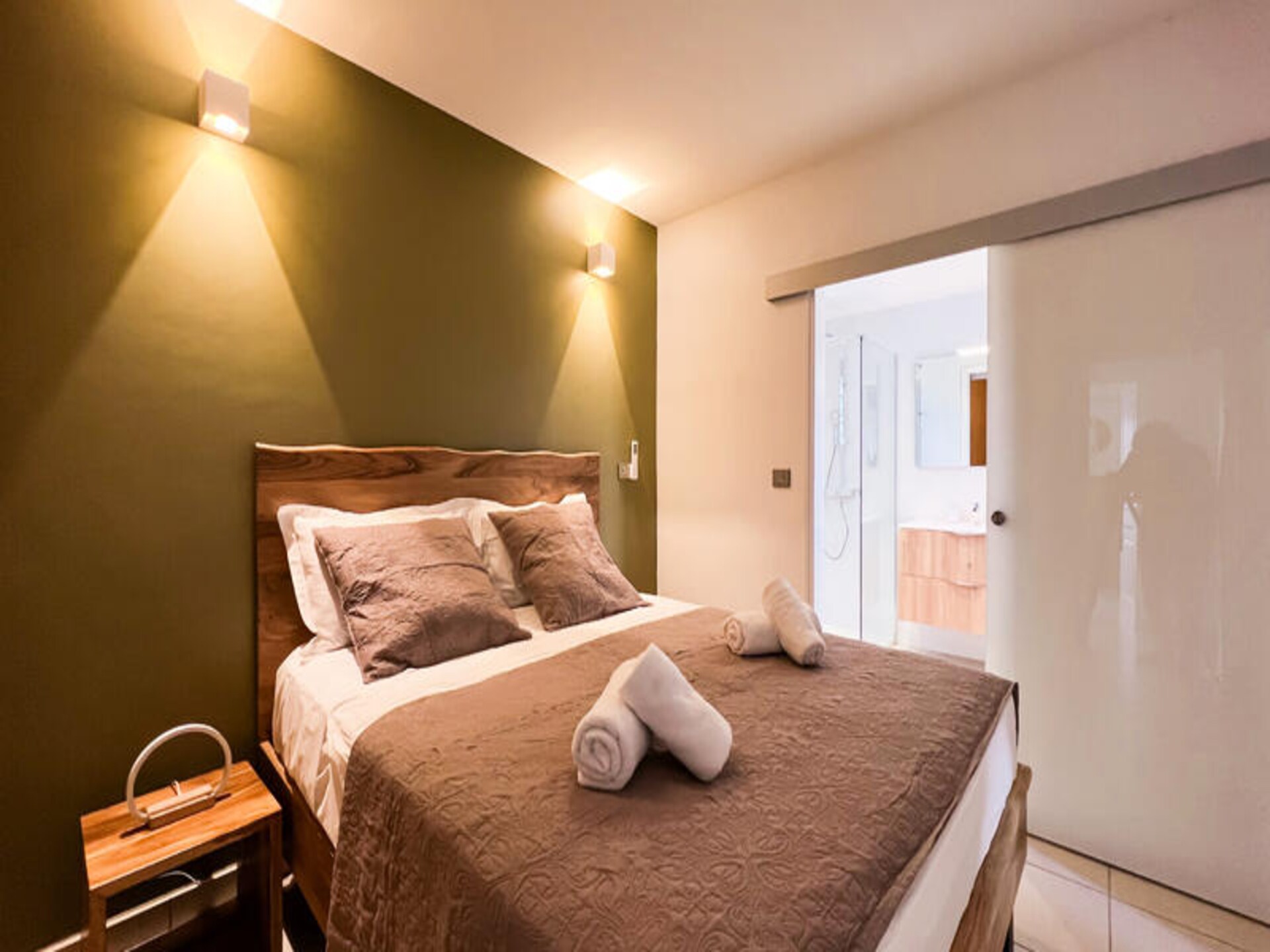 Ruim appartement in Saint-François met airco, tuin en privépad naar zee - foto 16