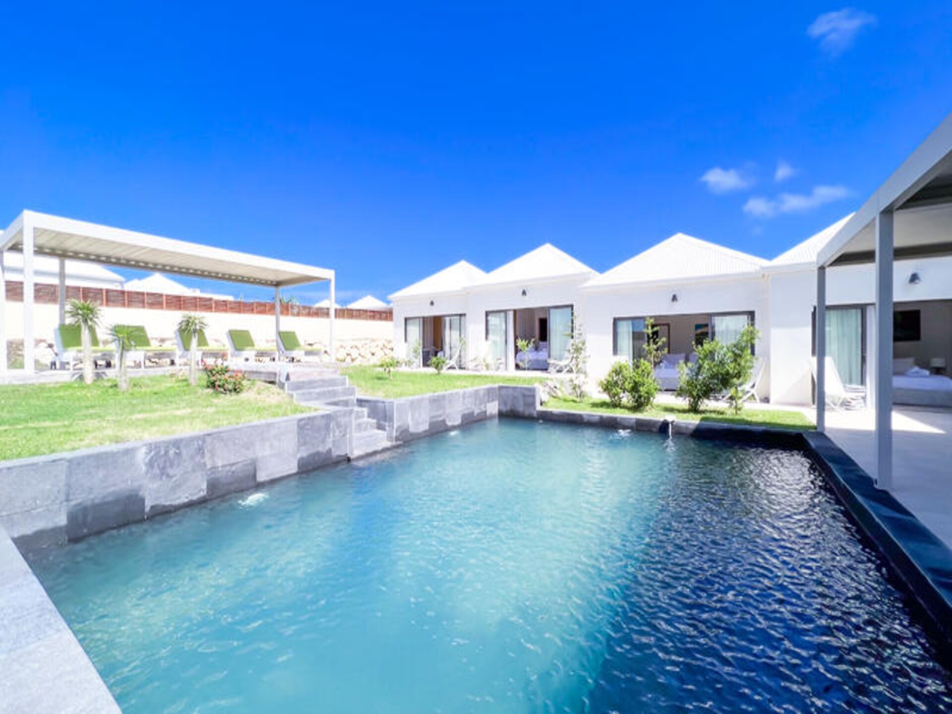 Villa Kaïa Bleu: Luxe 4-suite villa met zwembad in Saint-François - foto 5