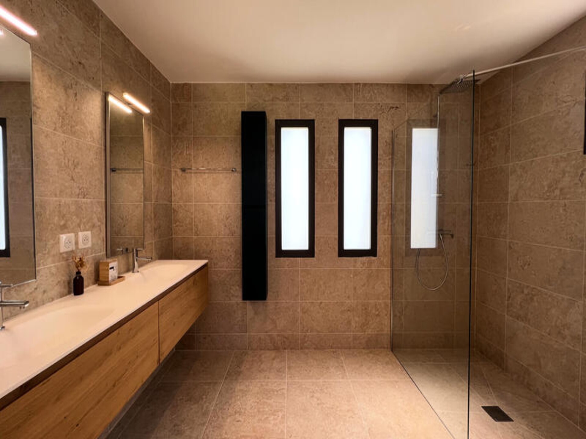 Villa Kaïa Bleu: Luxe 4-suite villa met zwembad in Saint-François - foto 28