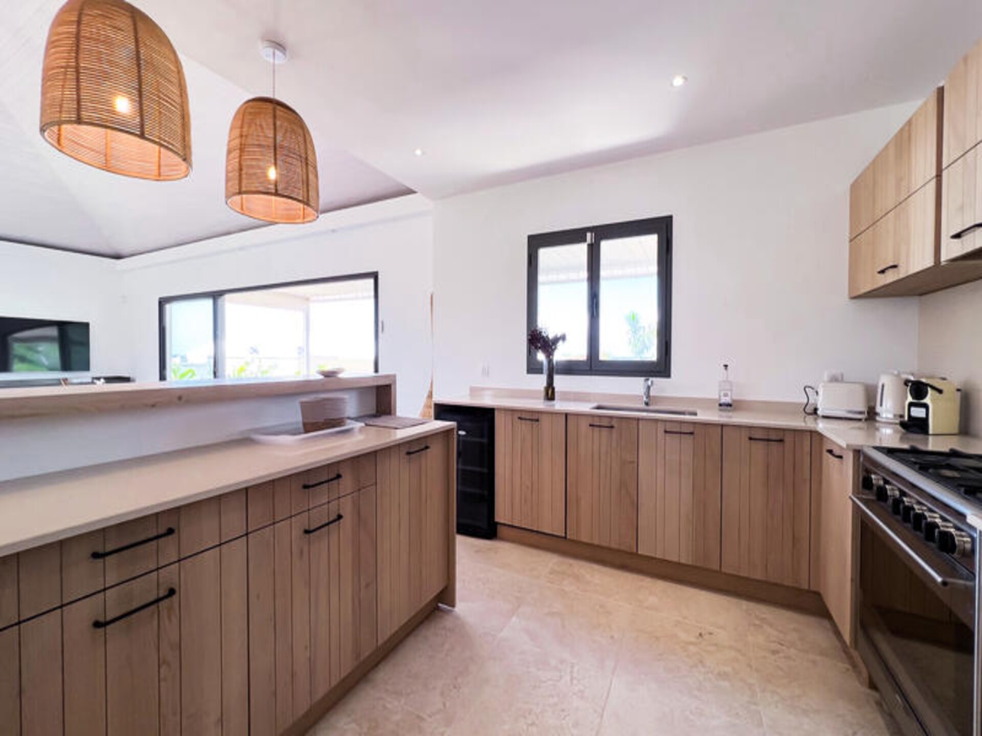 Luxe villa met privézwembad en zeezicht in Saint-François - foto 15