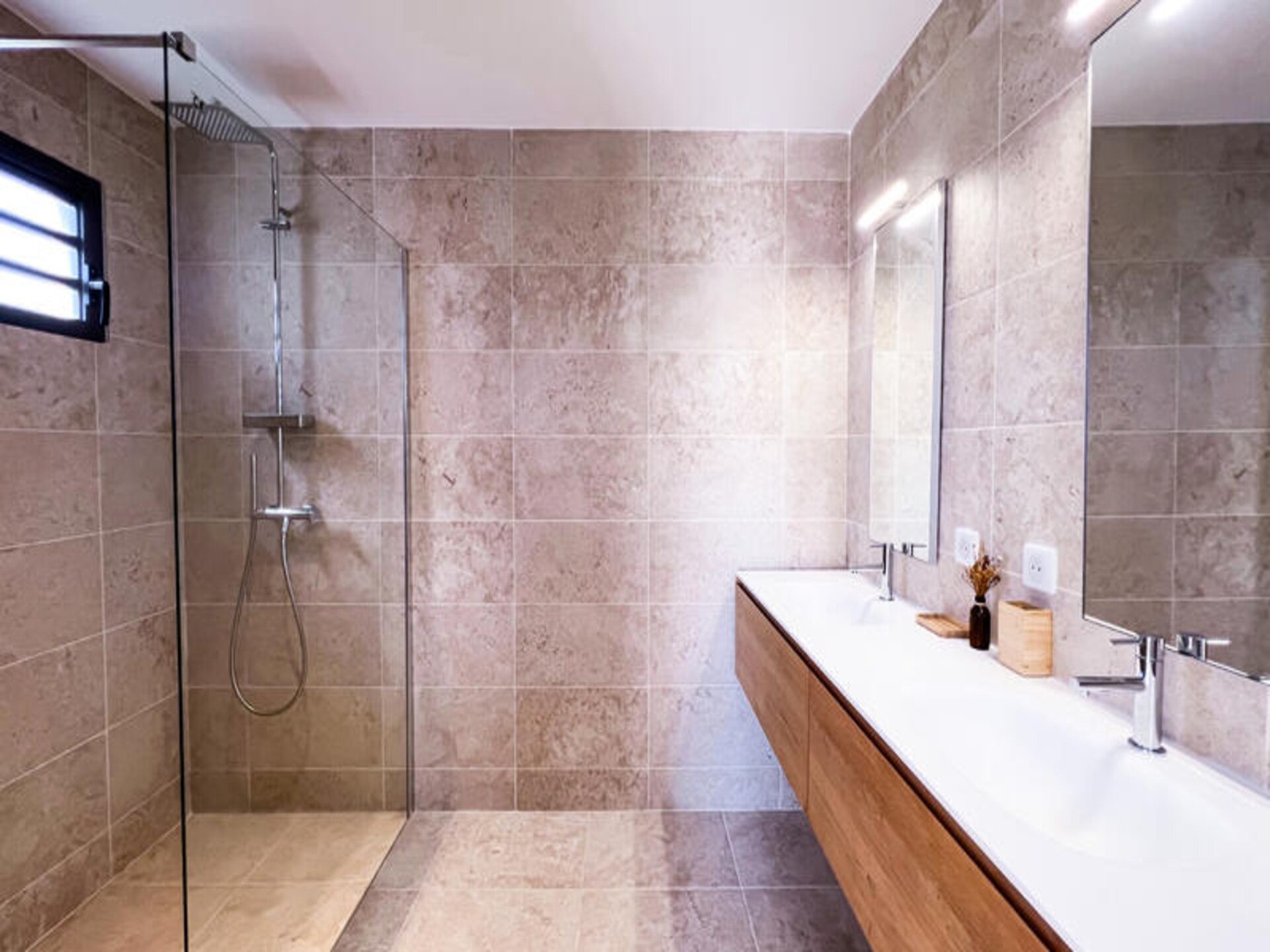 Villa Palméa: Luxe appartement met 4 suites en zwembad in Saint-François - foto 33