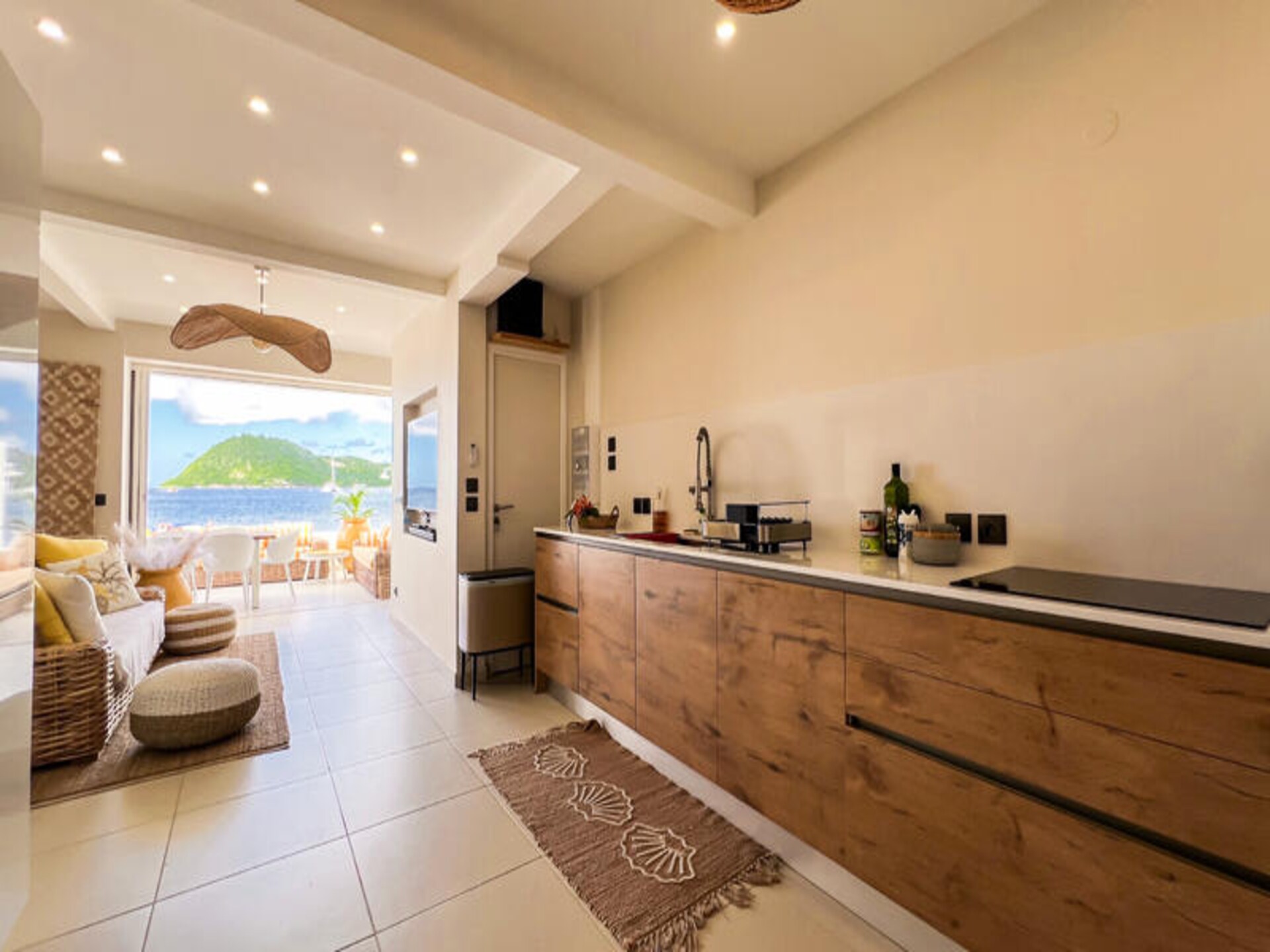 Villa La Perle des Saintes: luxe appartement aan het water op Terre-de-Haut - foto 23