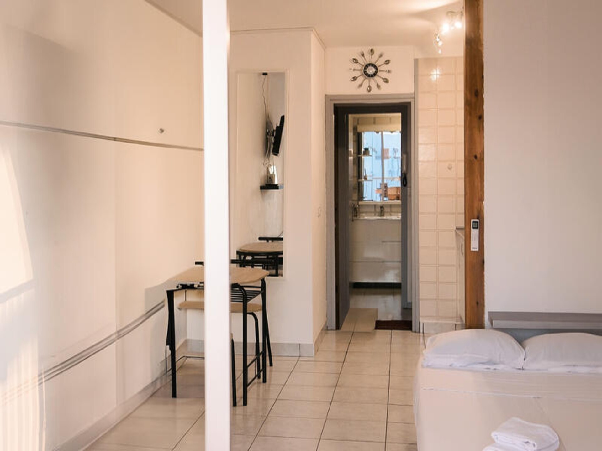 Kanaalzicht studio in Empuriabrava met terras en airco - foto 12