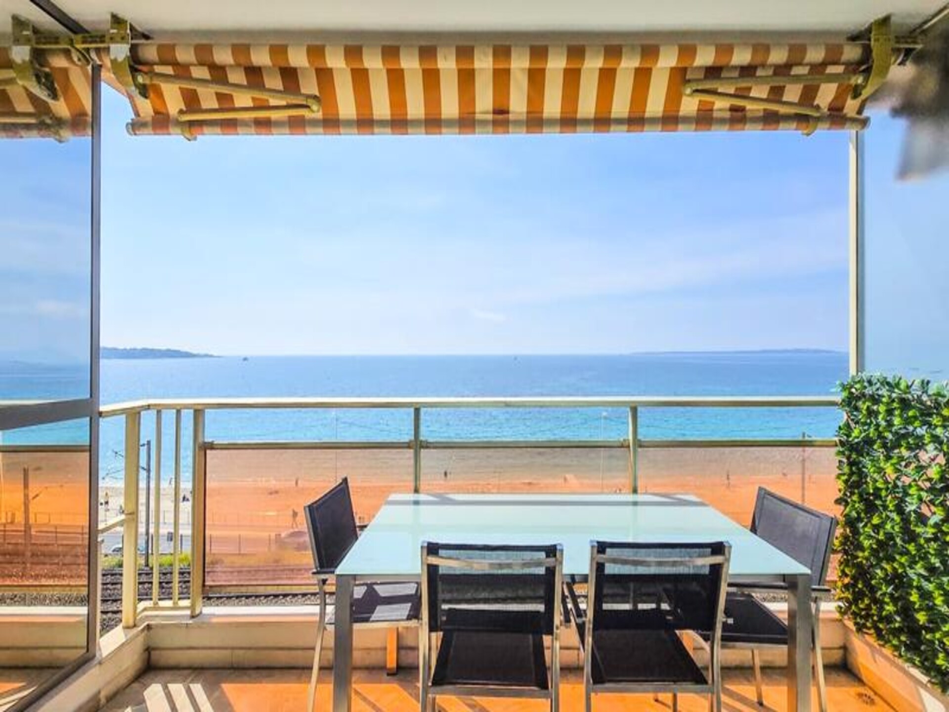 Appartement 4 pers. met zeezicht en terras in Juan-les-Pins, 200m van strand - foto 17
