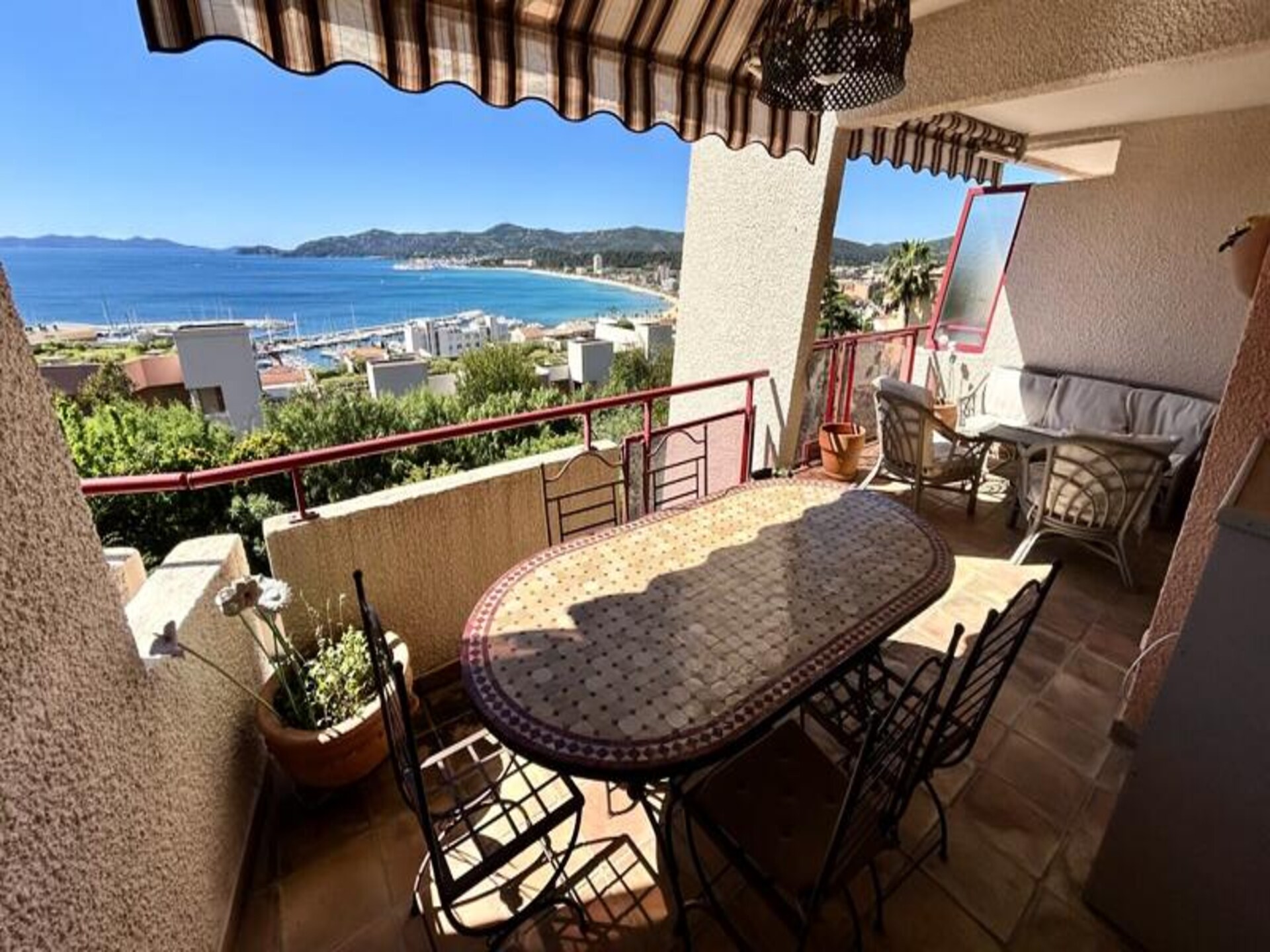 Uniek appartement met zeezicht, zwembad en Pagnol-charme in Le Lavandou - foto 12