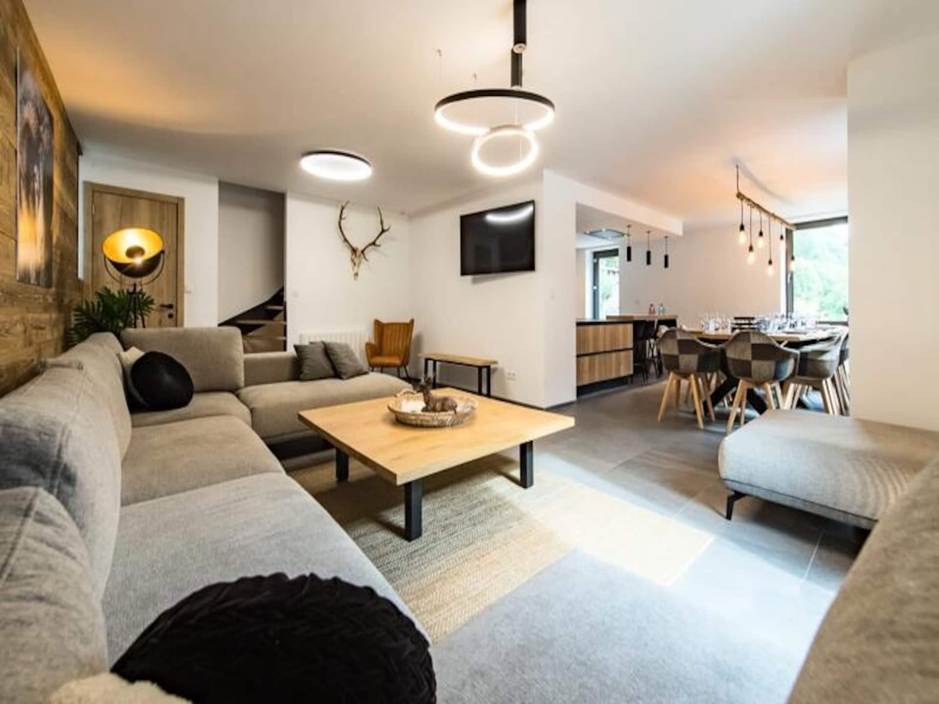 Ruim triplex chalet voor 15 personen in Orelle, vlakbij de kabelbaan Val Thorens - foto 1