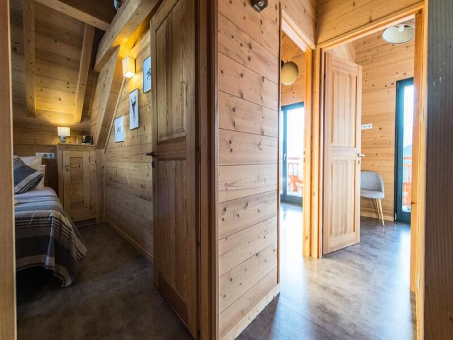 Chalet Alpette: 14-persoons chalet met jacuzzi op 150m van de piste in La Toussuire - foto 11