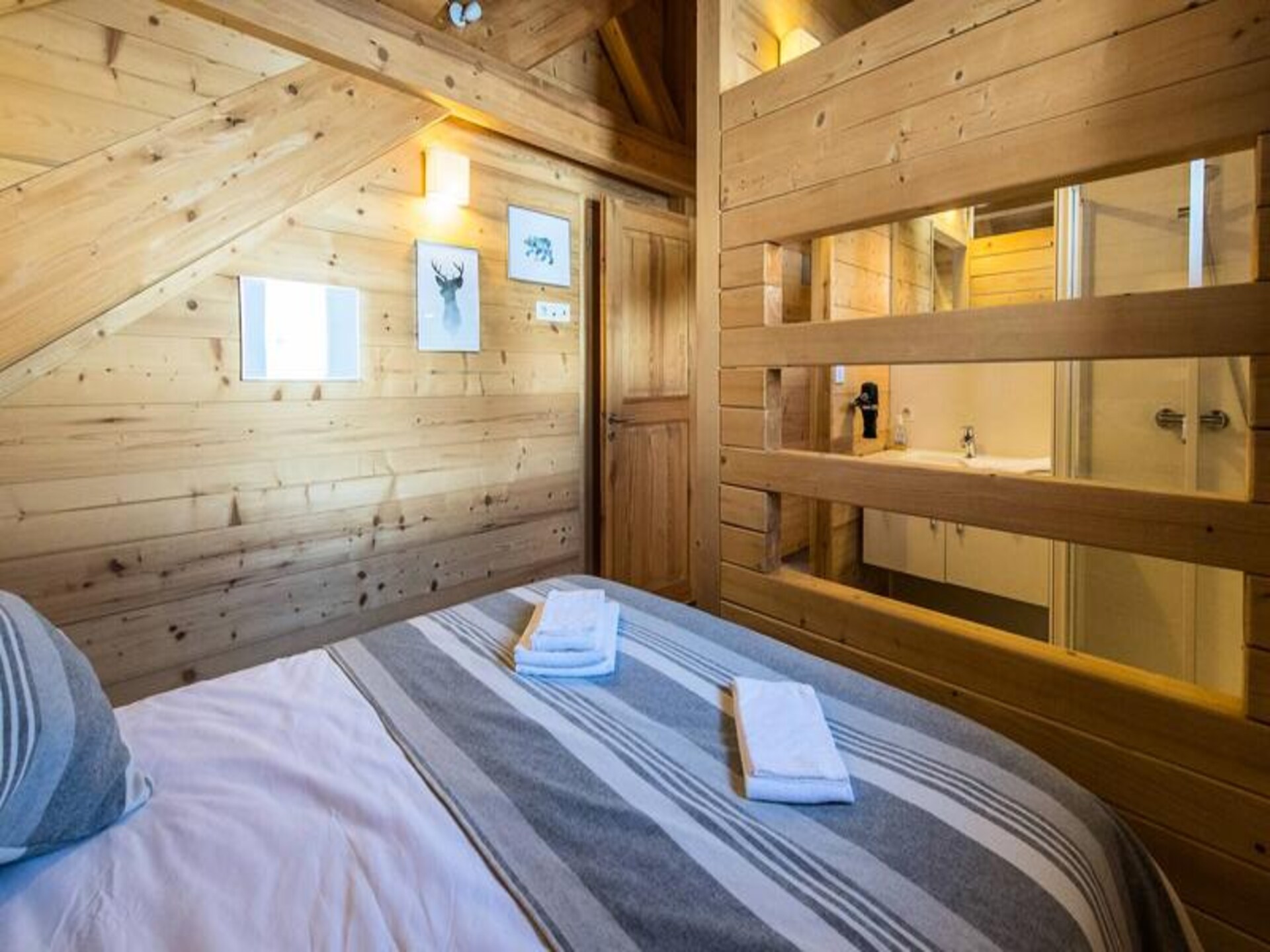 Chalet Alpette: 14-persoons chalet met jacuzzi op 150m van de piste in La Toussuire - foto 14